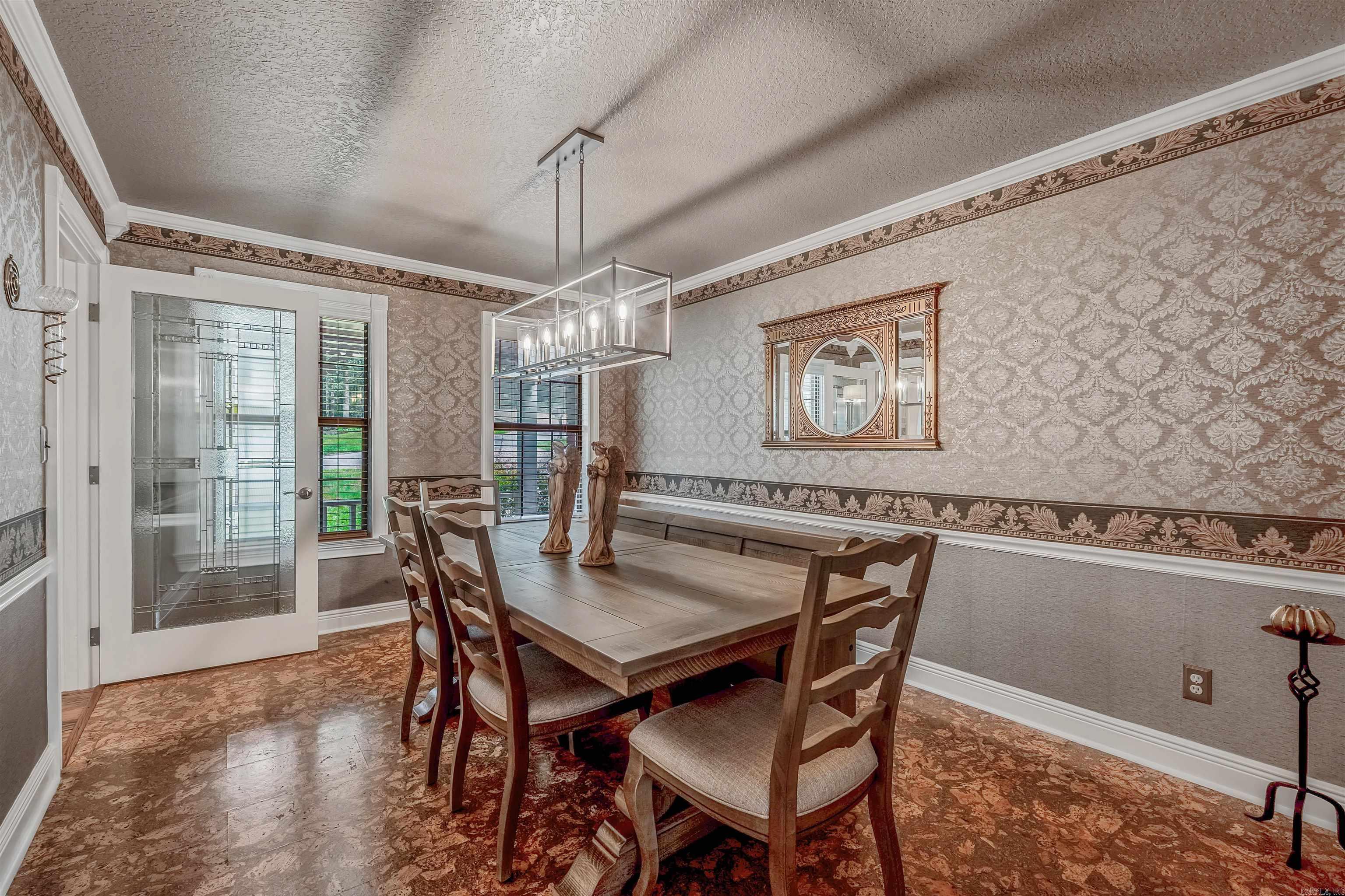 77  Stoneledge Drive  Maumelle, AR