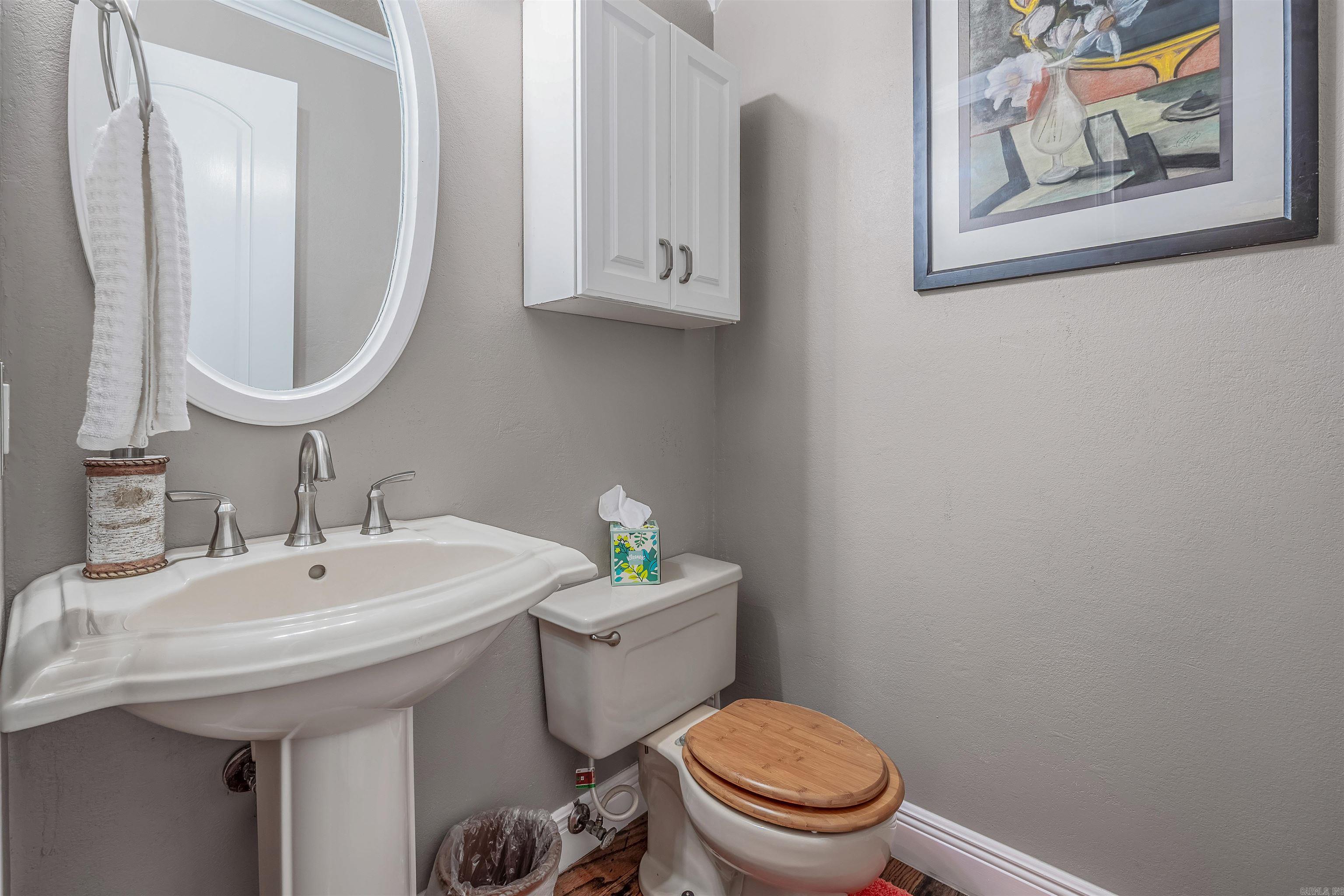 77  Stoneledge Drive  Maumelle, AR