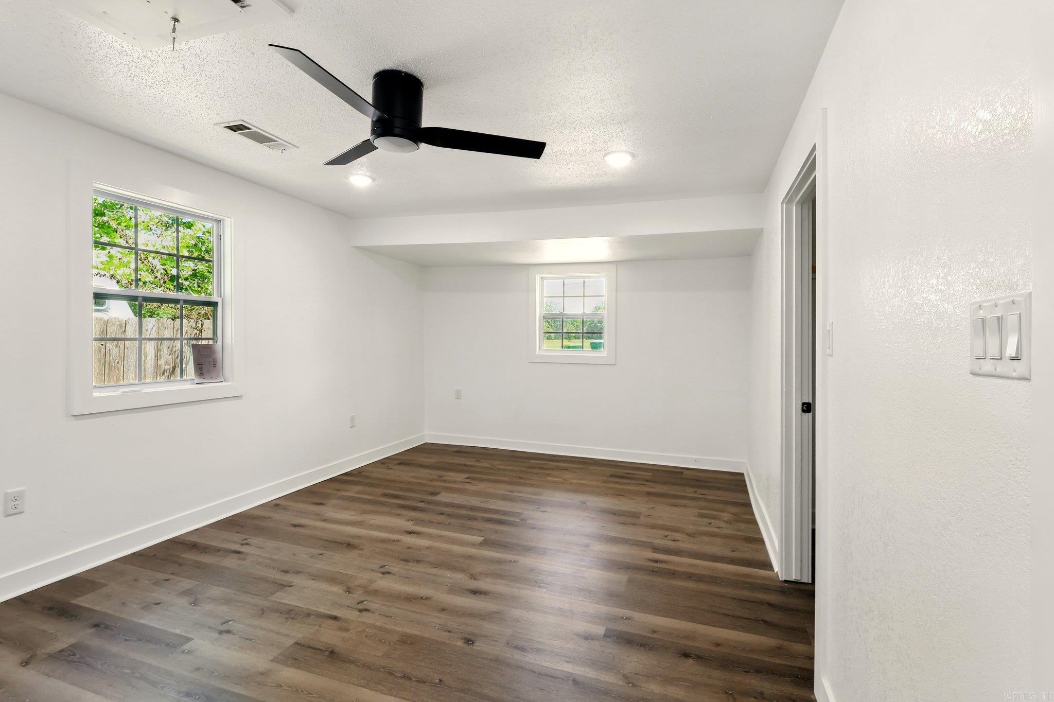 13512  Peters  Cabot, AR
