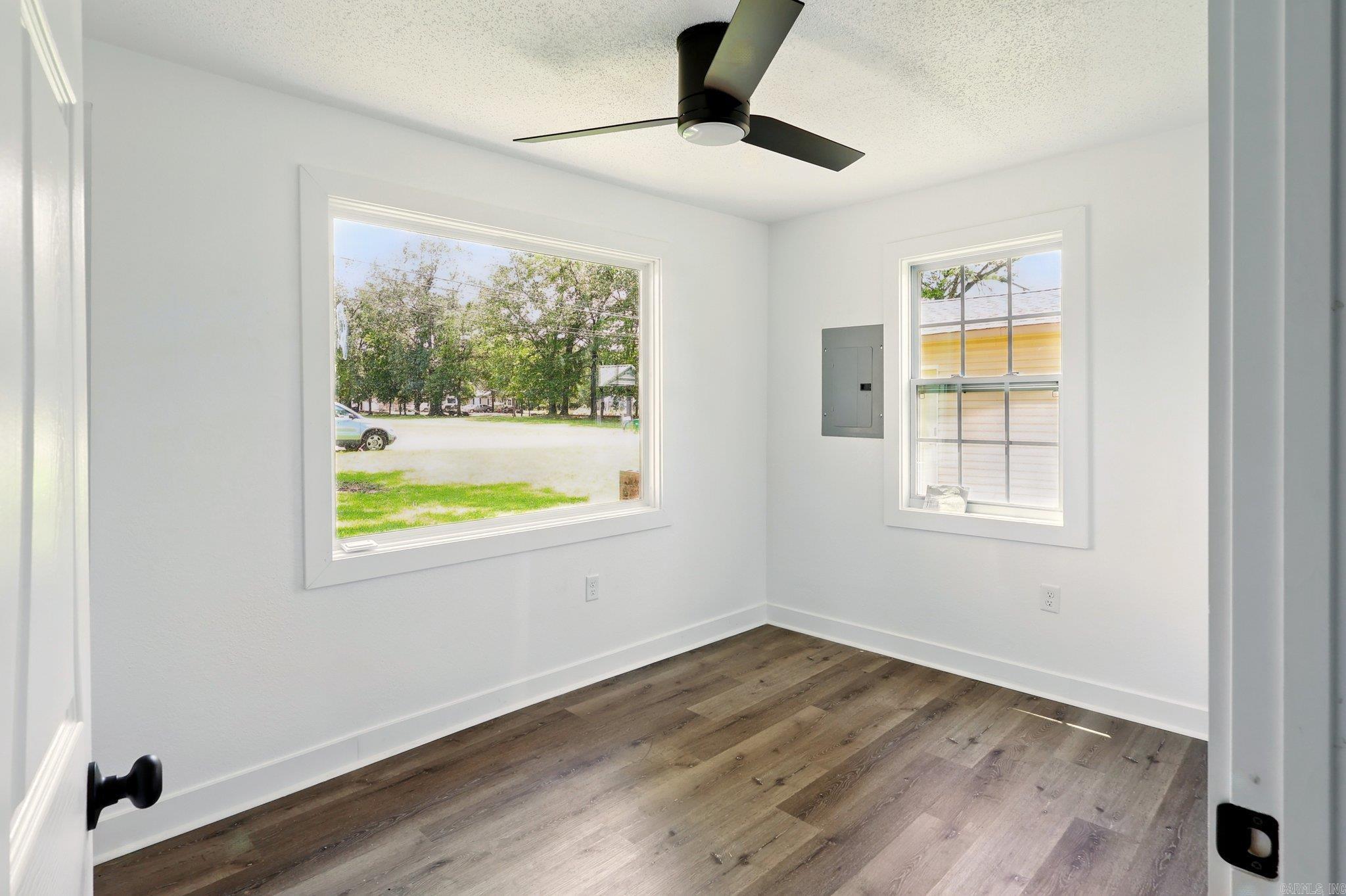 13512  Peters  Cabot, AR