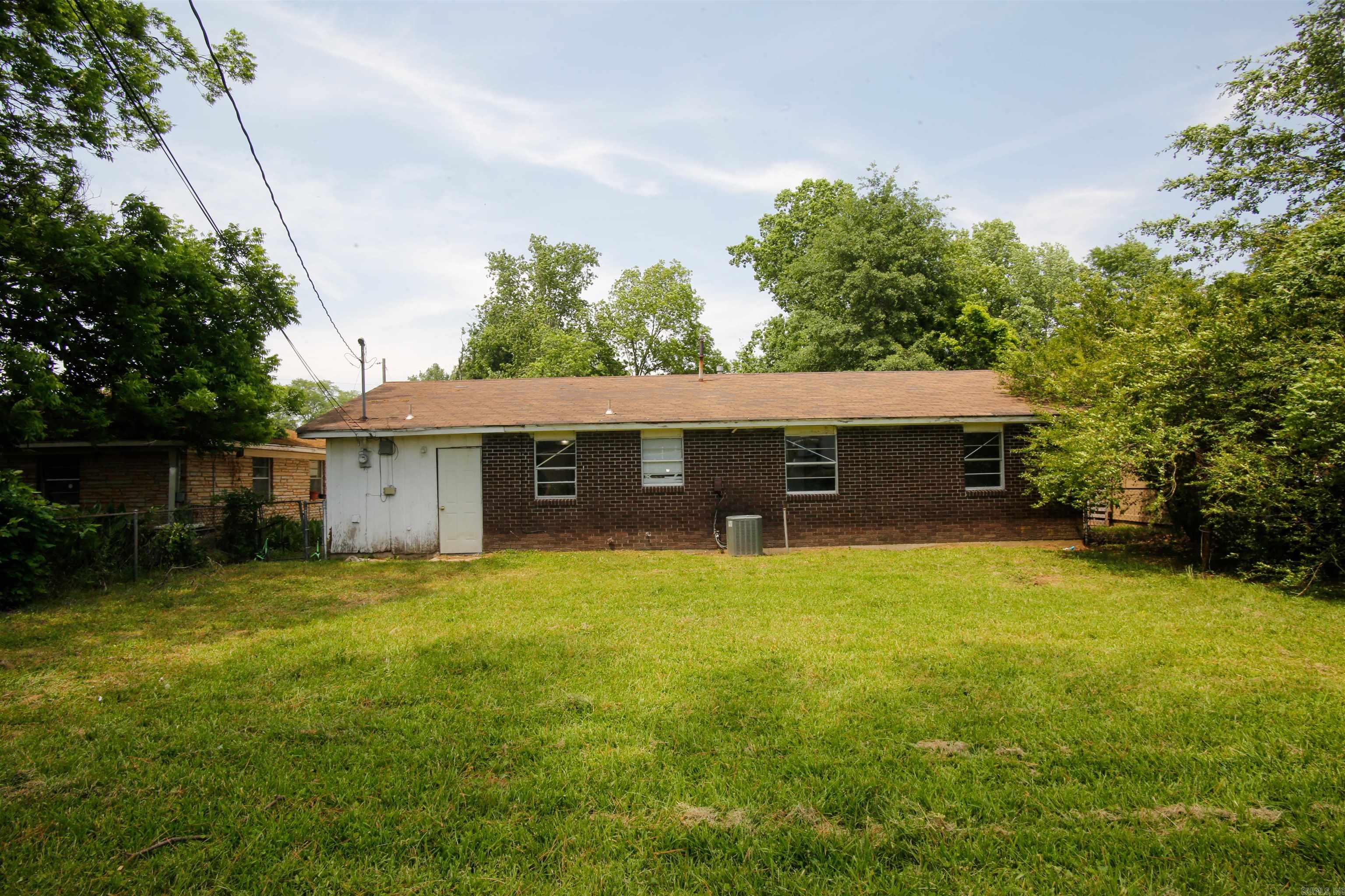 2406  Belmoor  Pine Bluff, AR