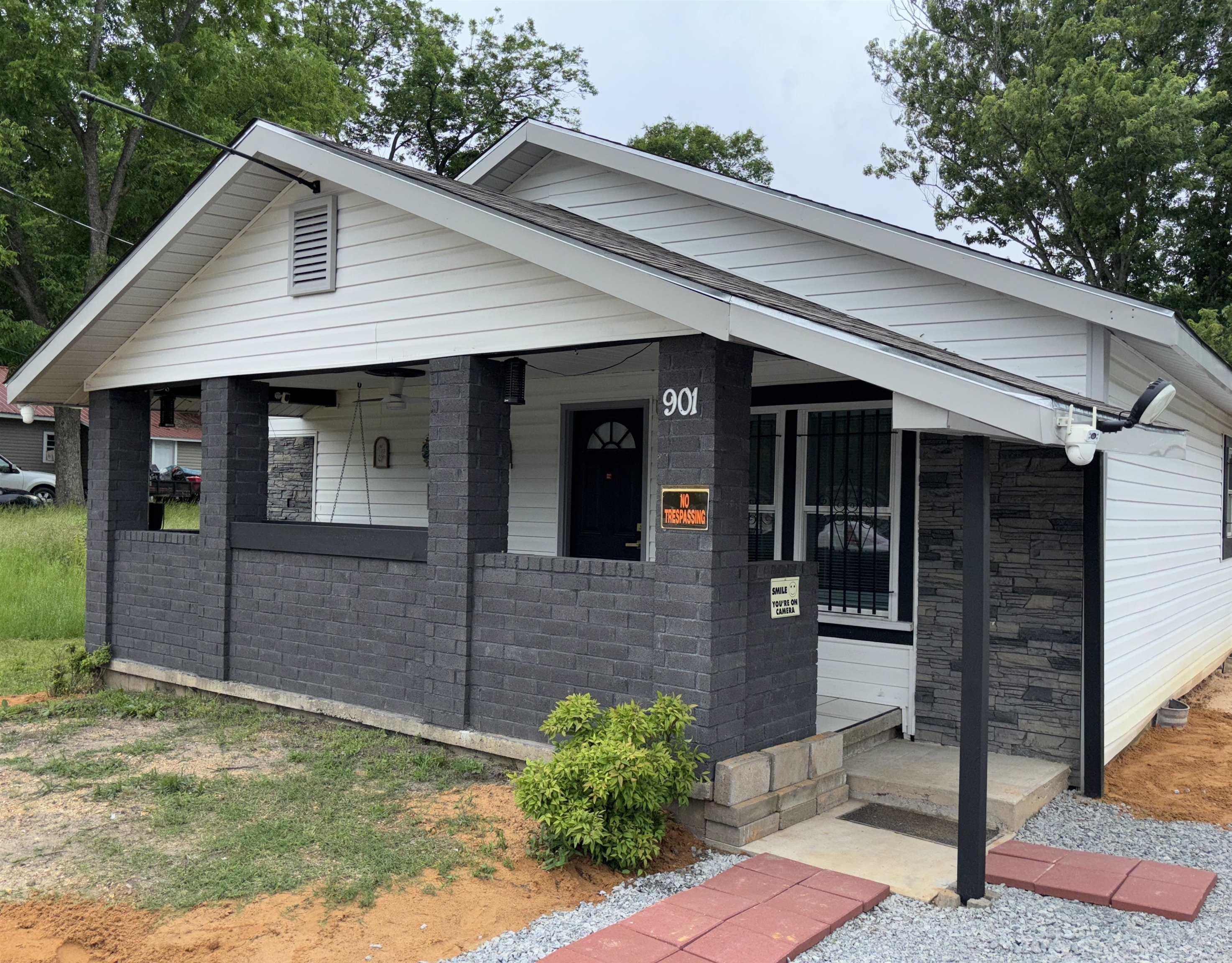 901 S Market  Benton, AR