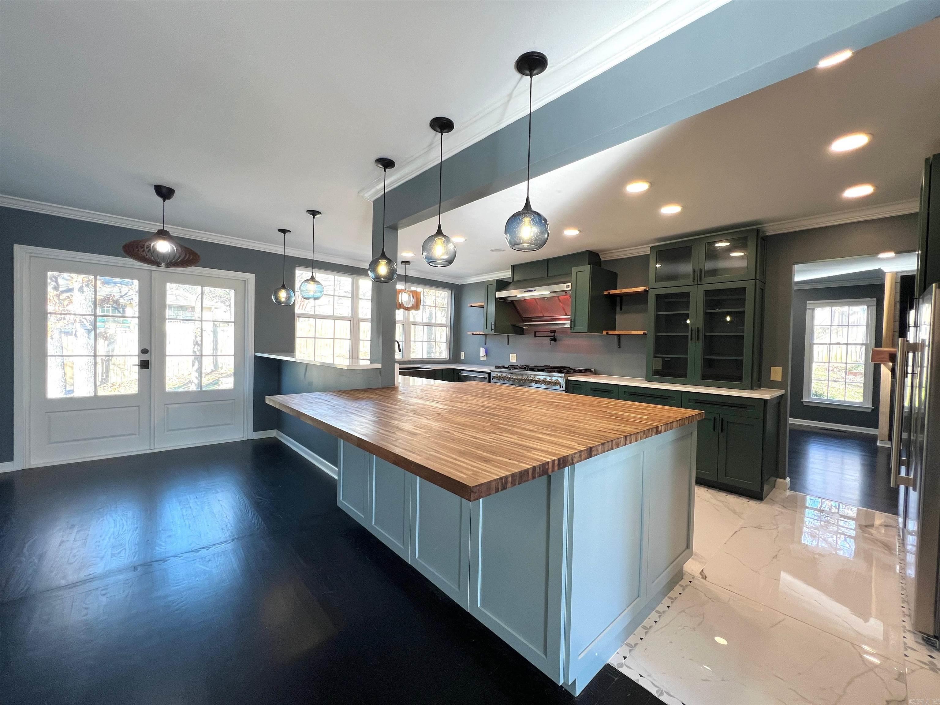 11  Wellington  Little Rock, AR
