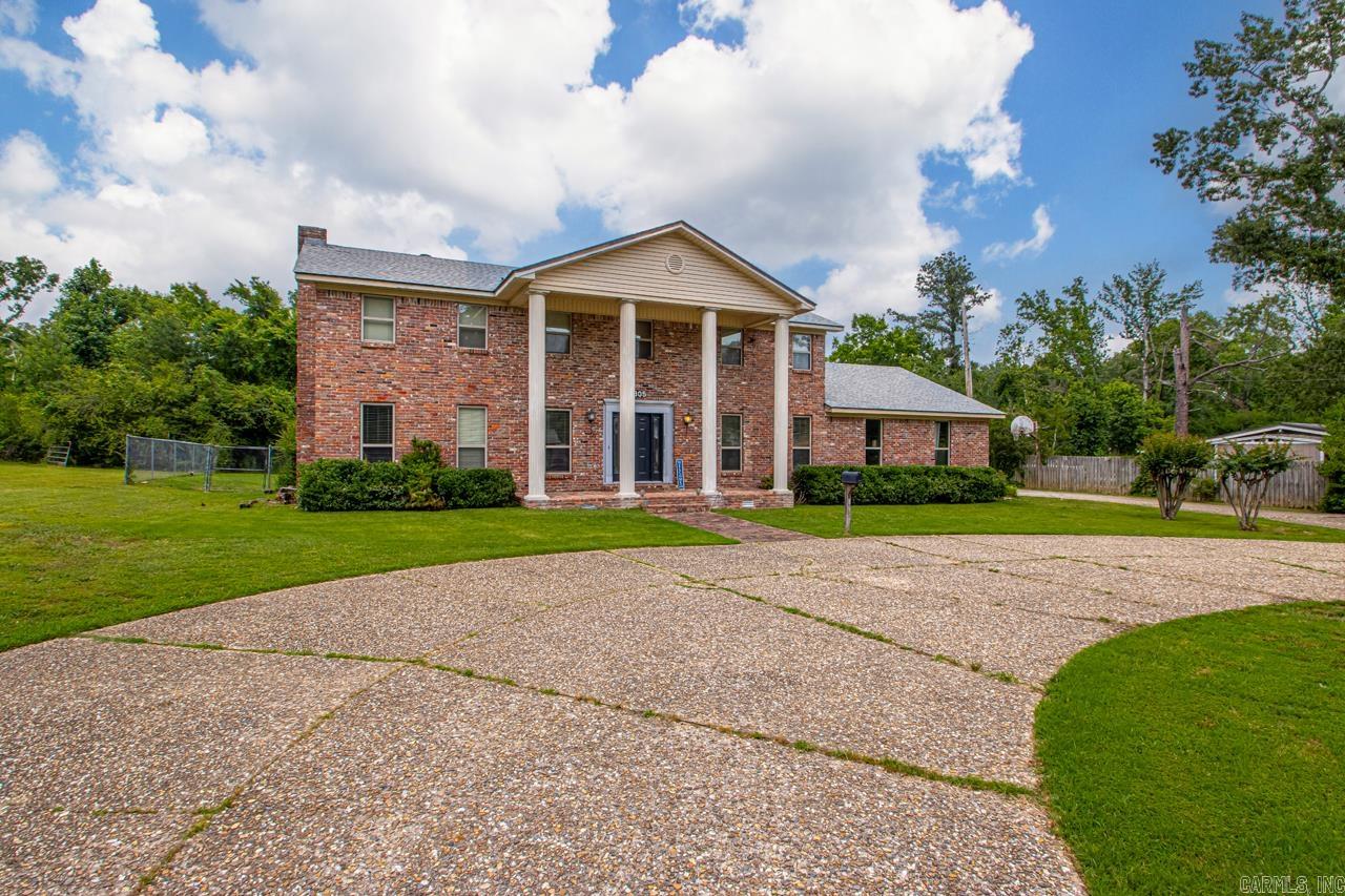 805  Club  Sherwood, AR