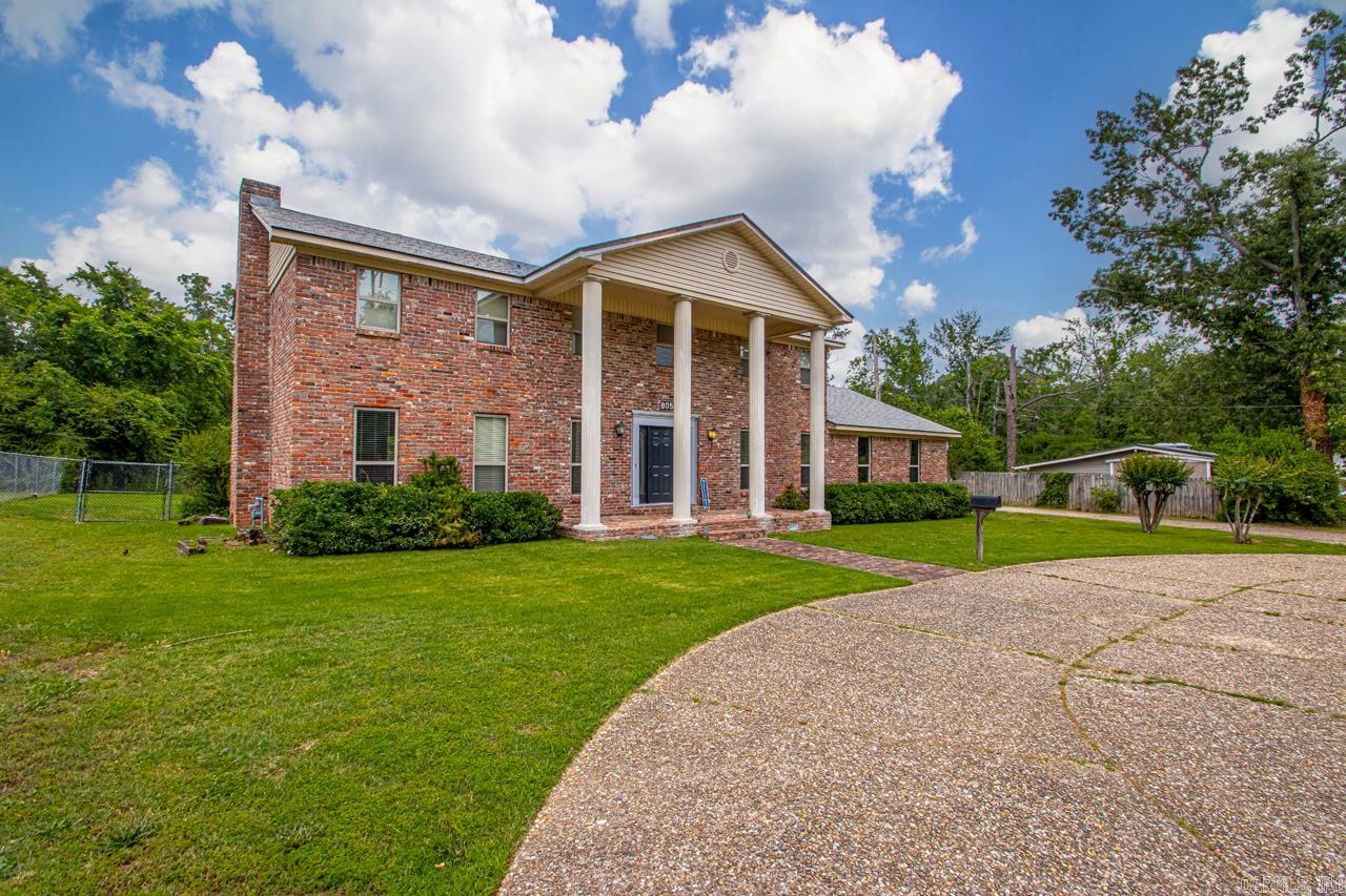 805  Club  Sherwood, AR