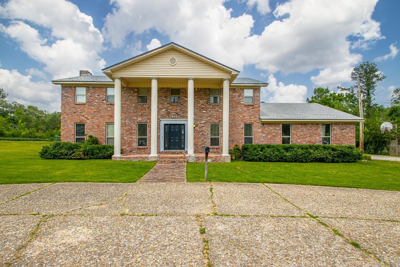 805  Club  Sherwood, AR