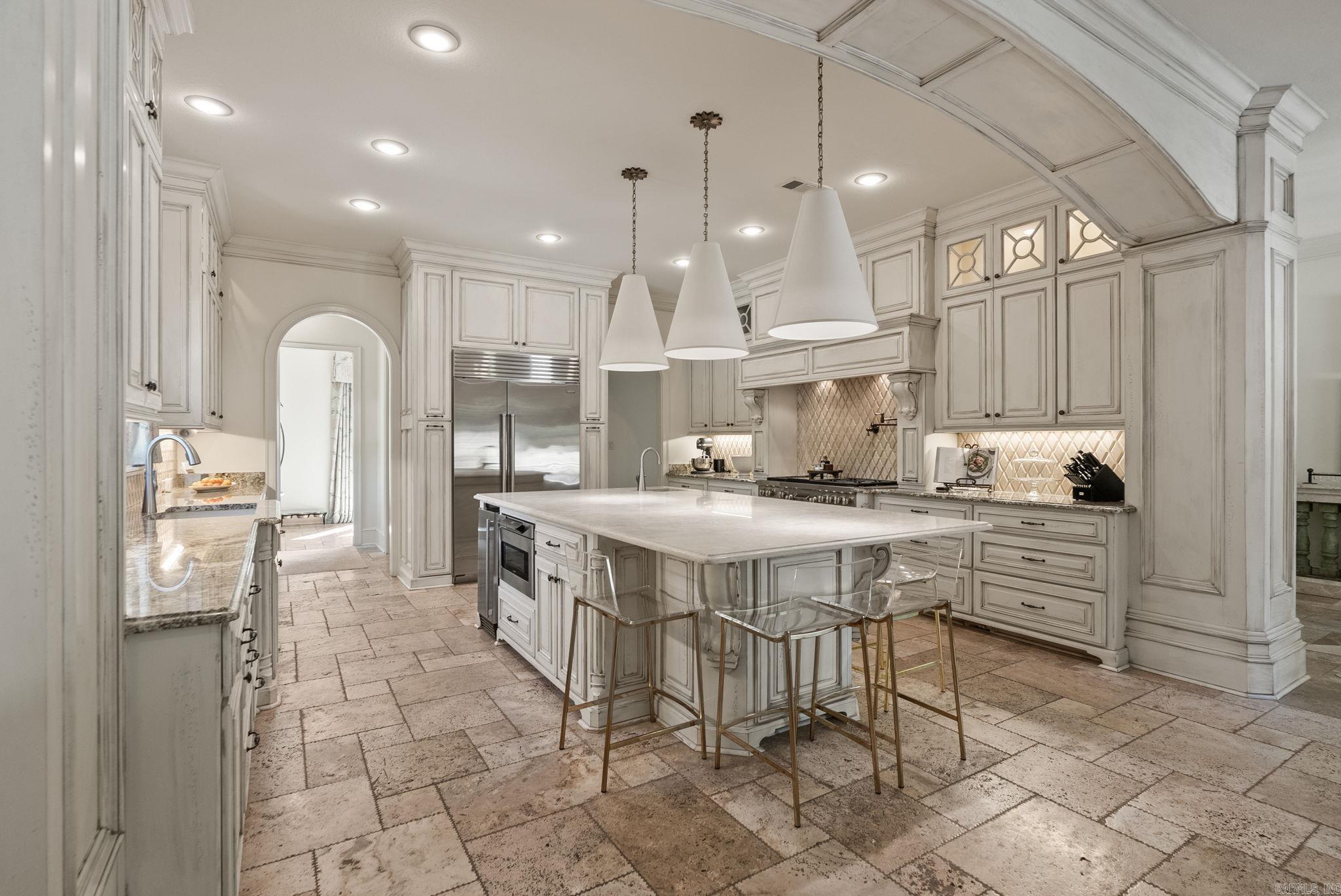 64  Sologne  Little Rock, AR