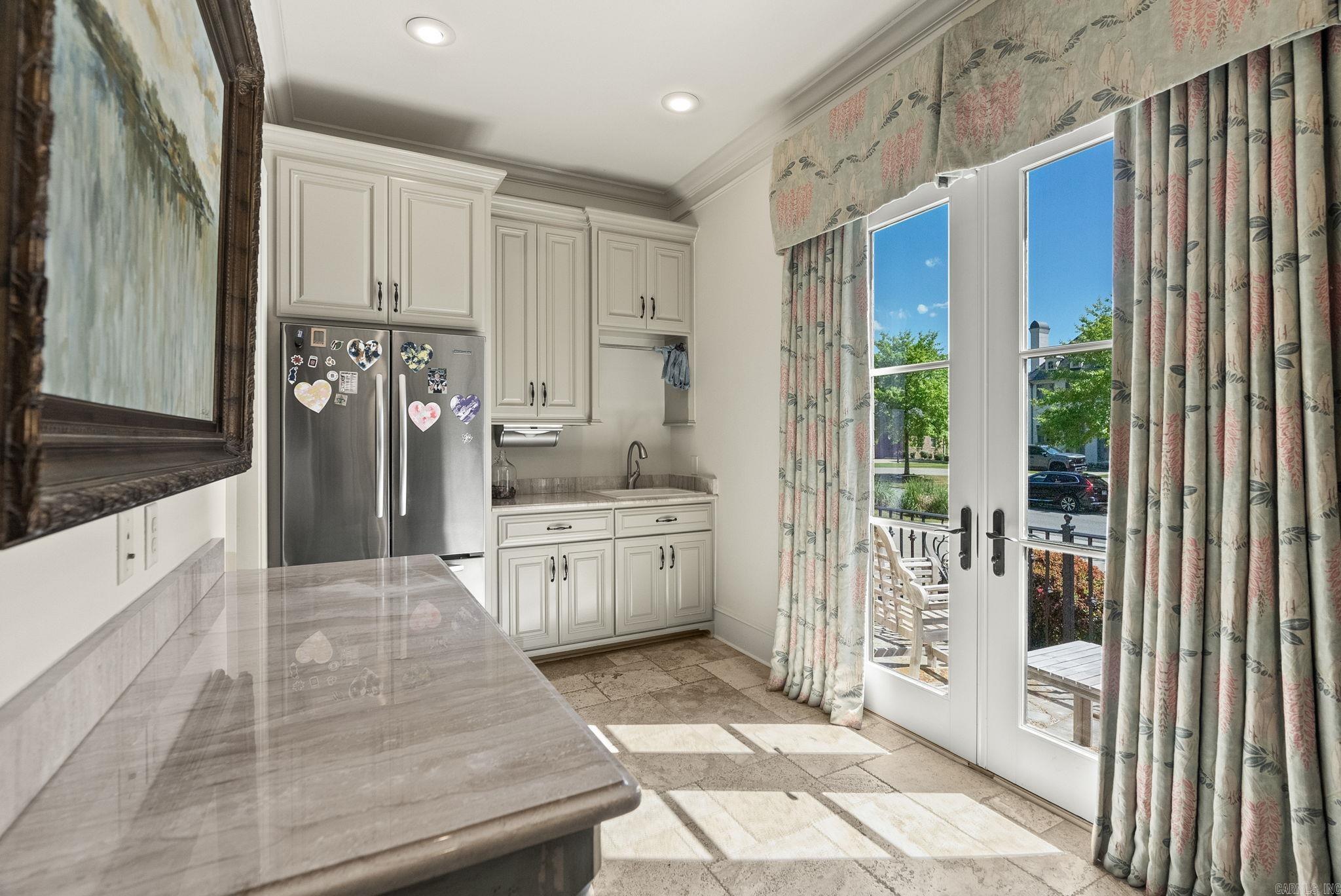64  Sologne  Little Rock, AR
