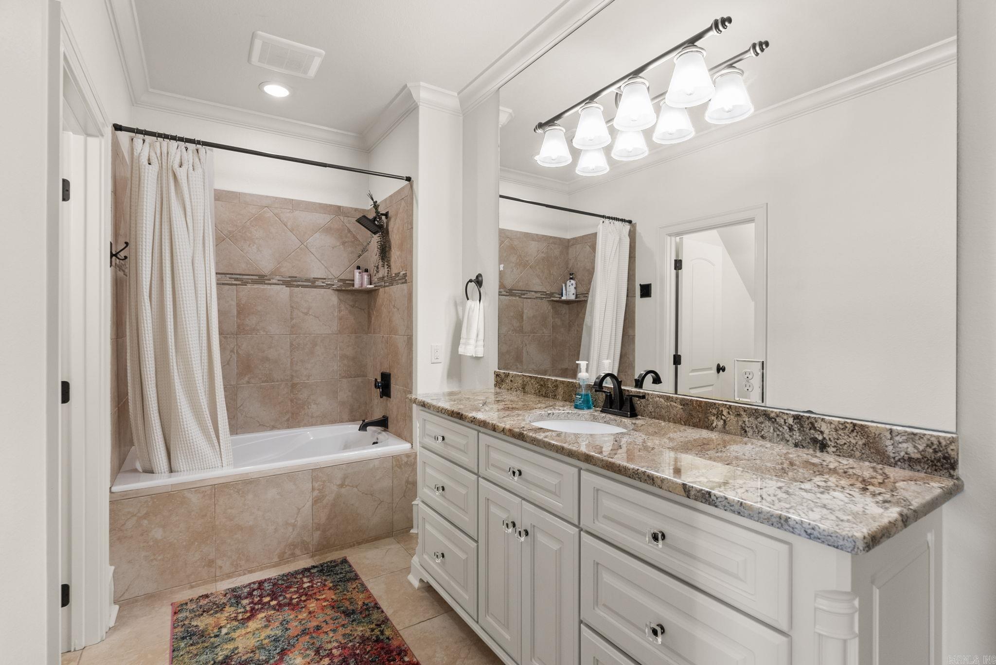 64  Sologne  Little Rock, AR
