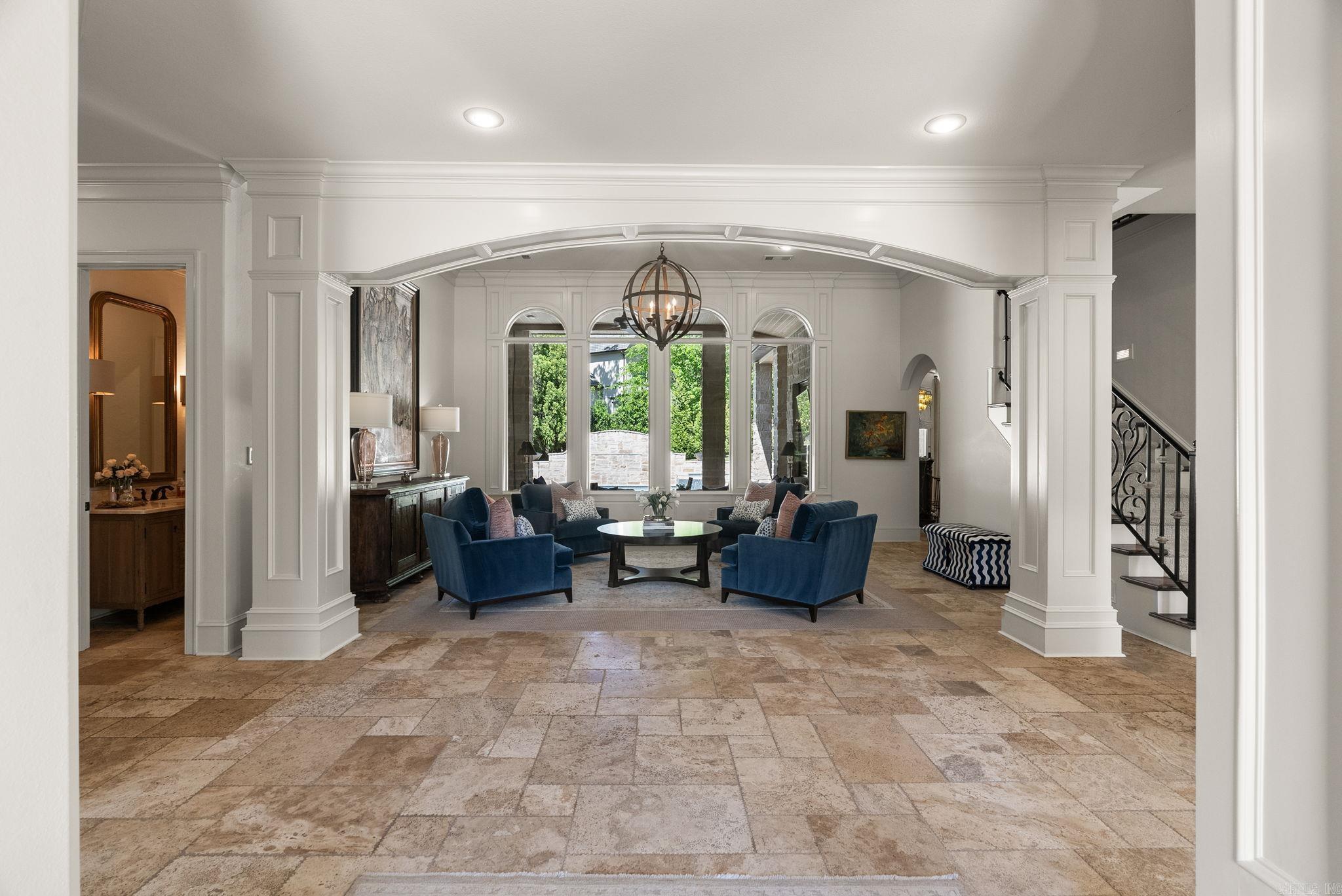 64  Sologne  Little Rock, AR
