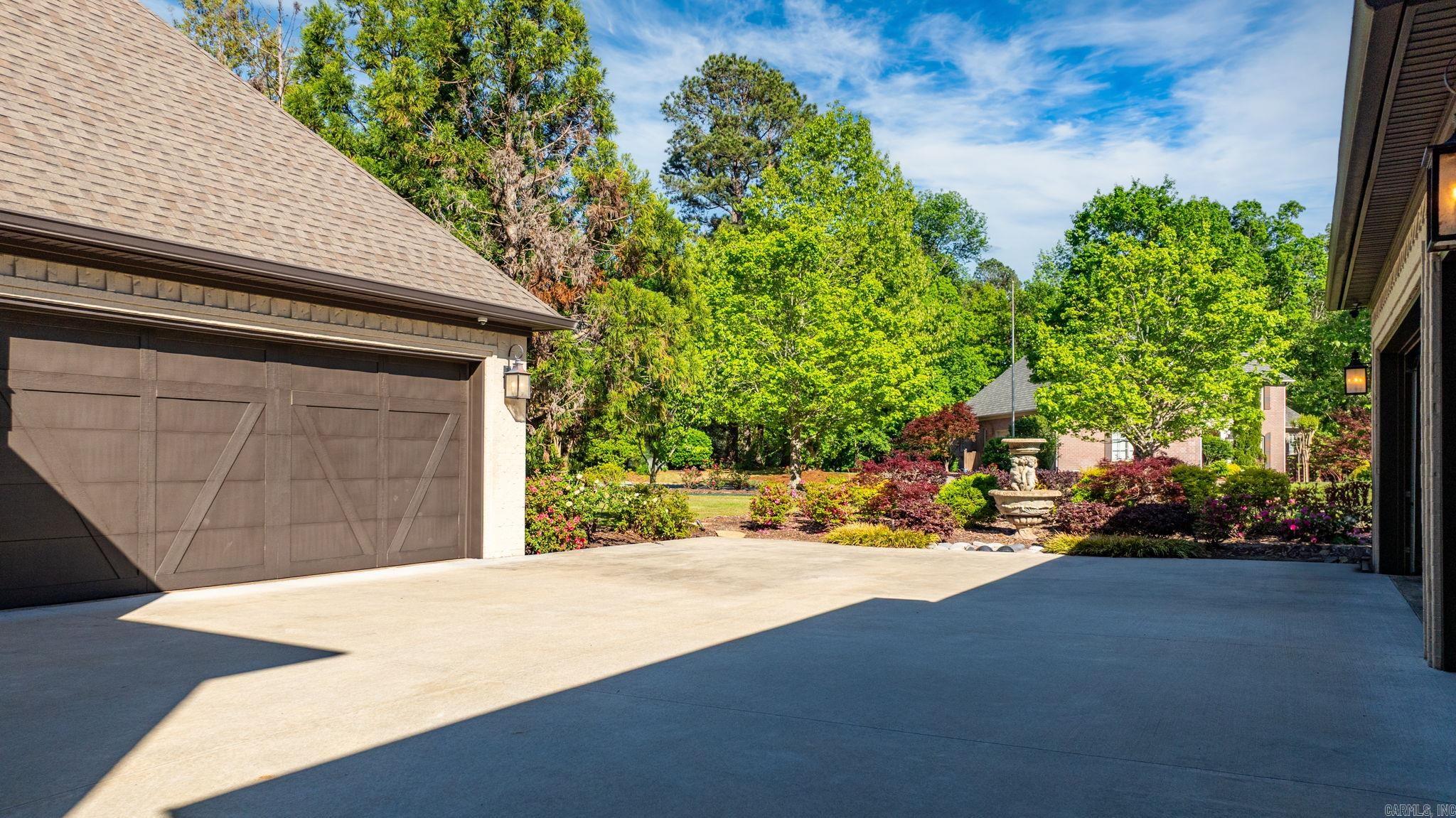 64  Sologne  Little Rock, AR