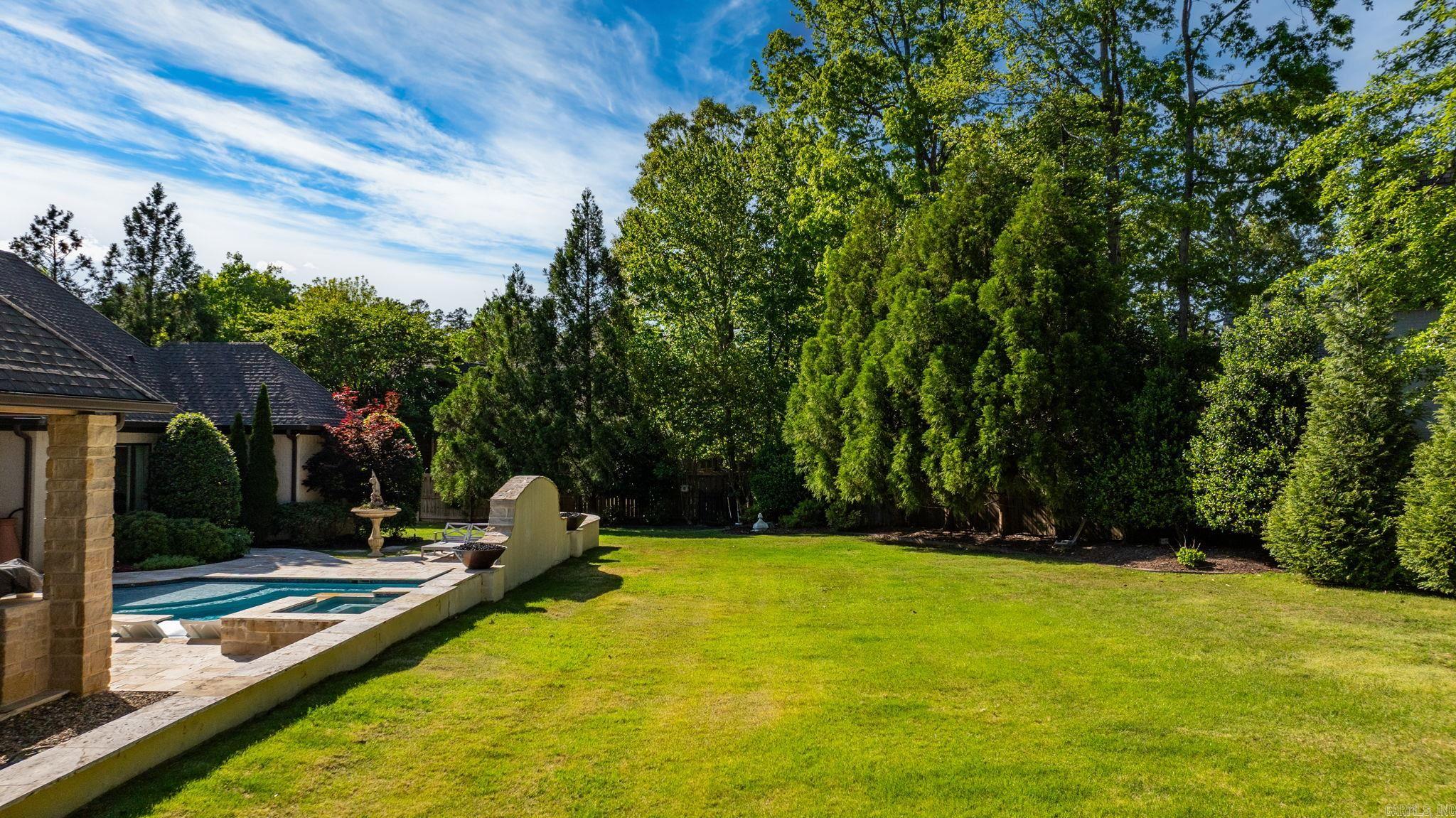 64  Sologne  Little Rock, AR