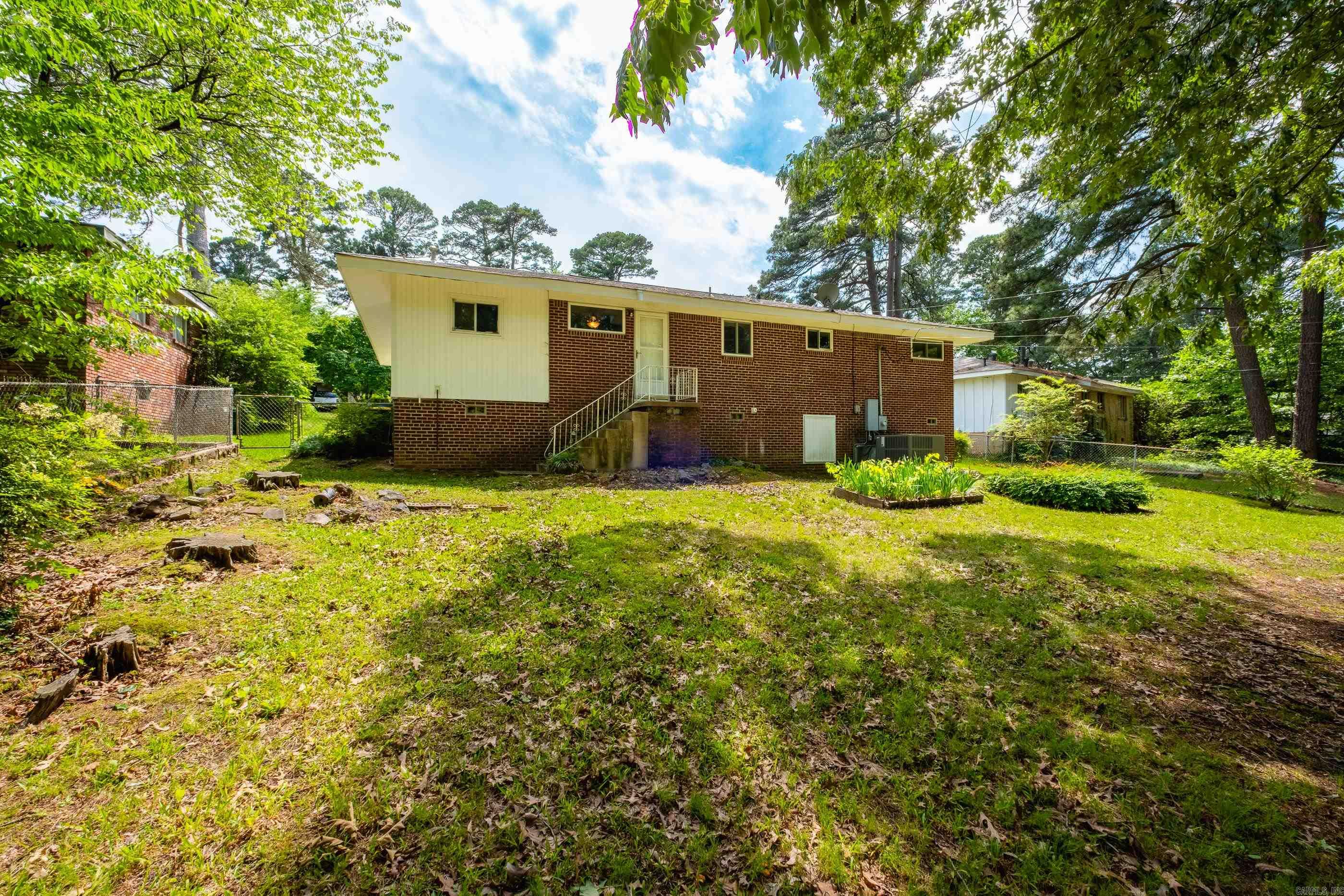 25  Barbara  Little Rock, AR