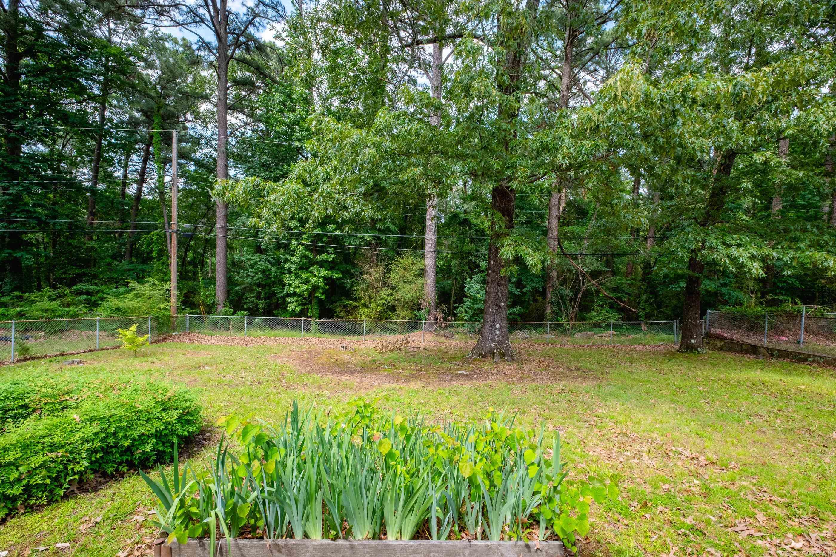 25  Barbara  Little Rock, AR