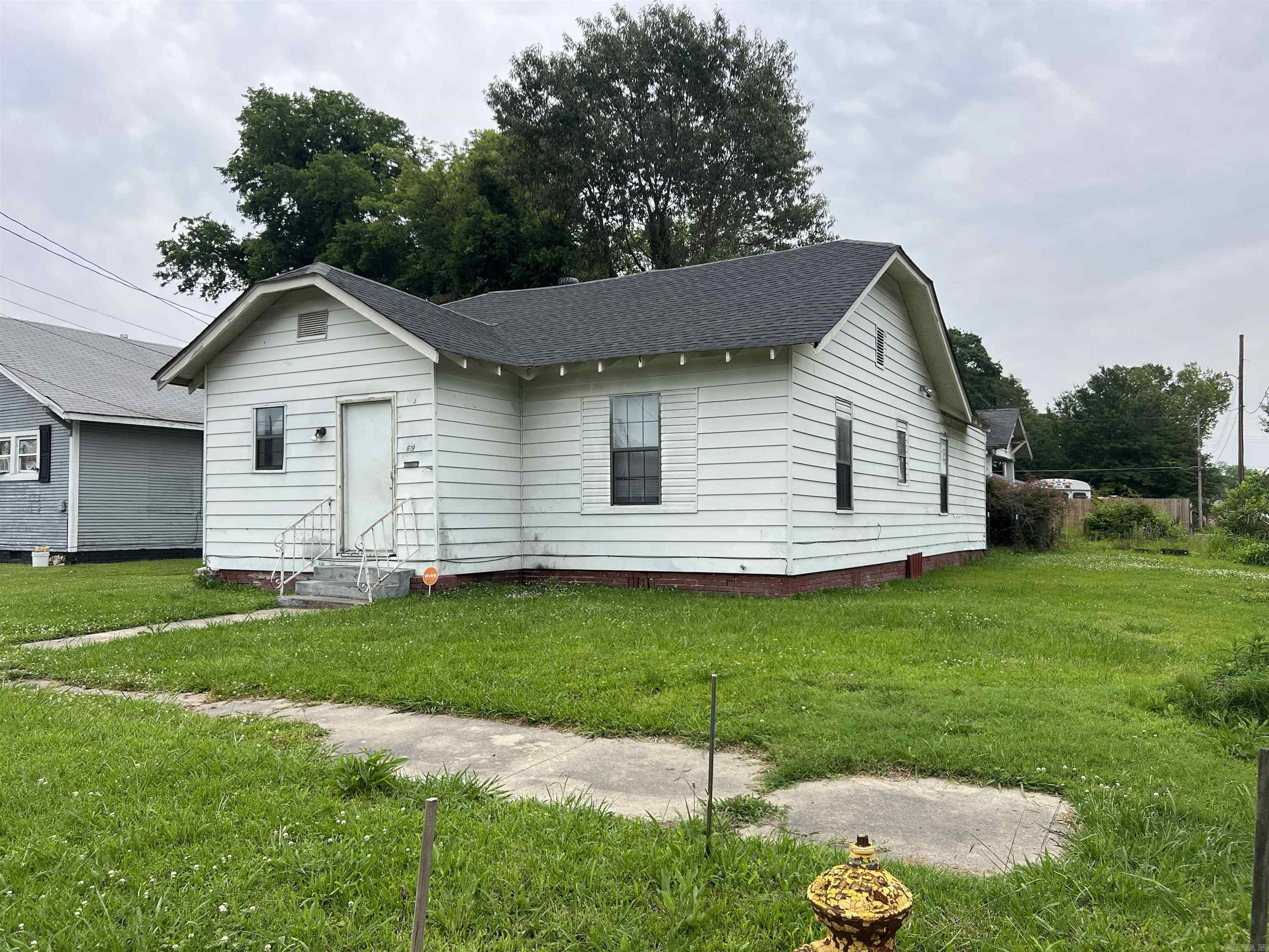 619 S Linden  Pine Bluff, AR