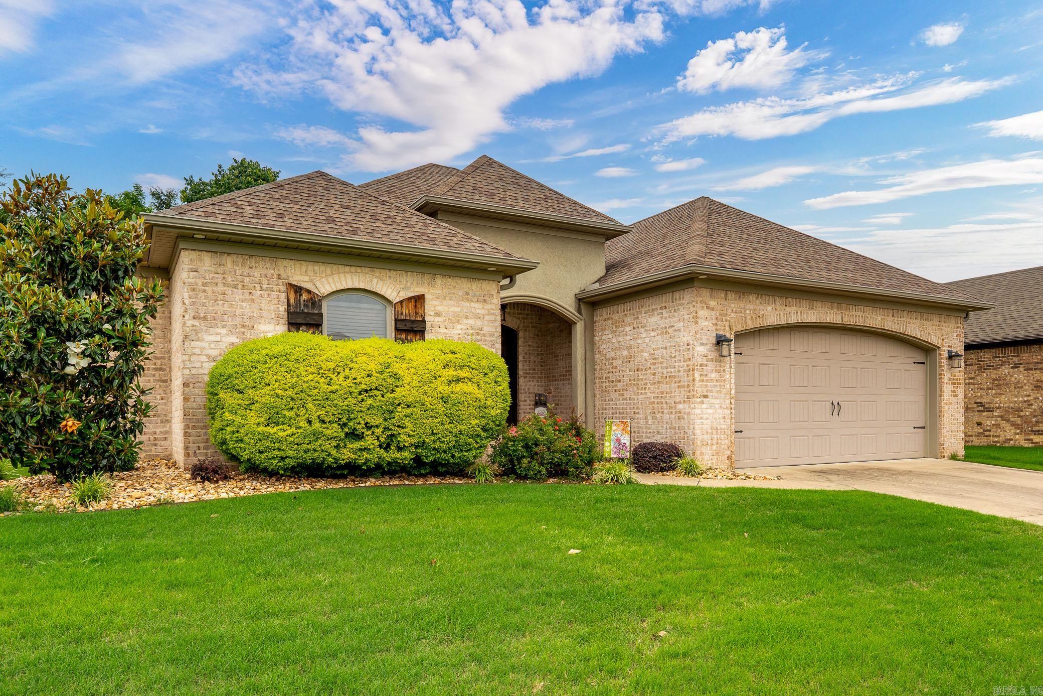 1715  Sylar  Conway, AR