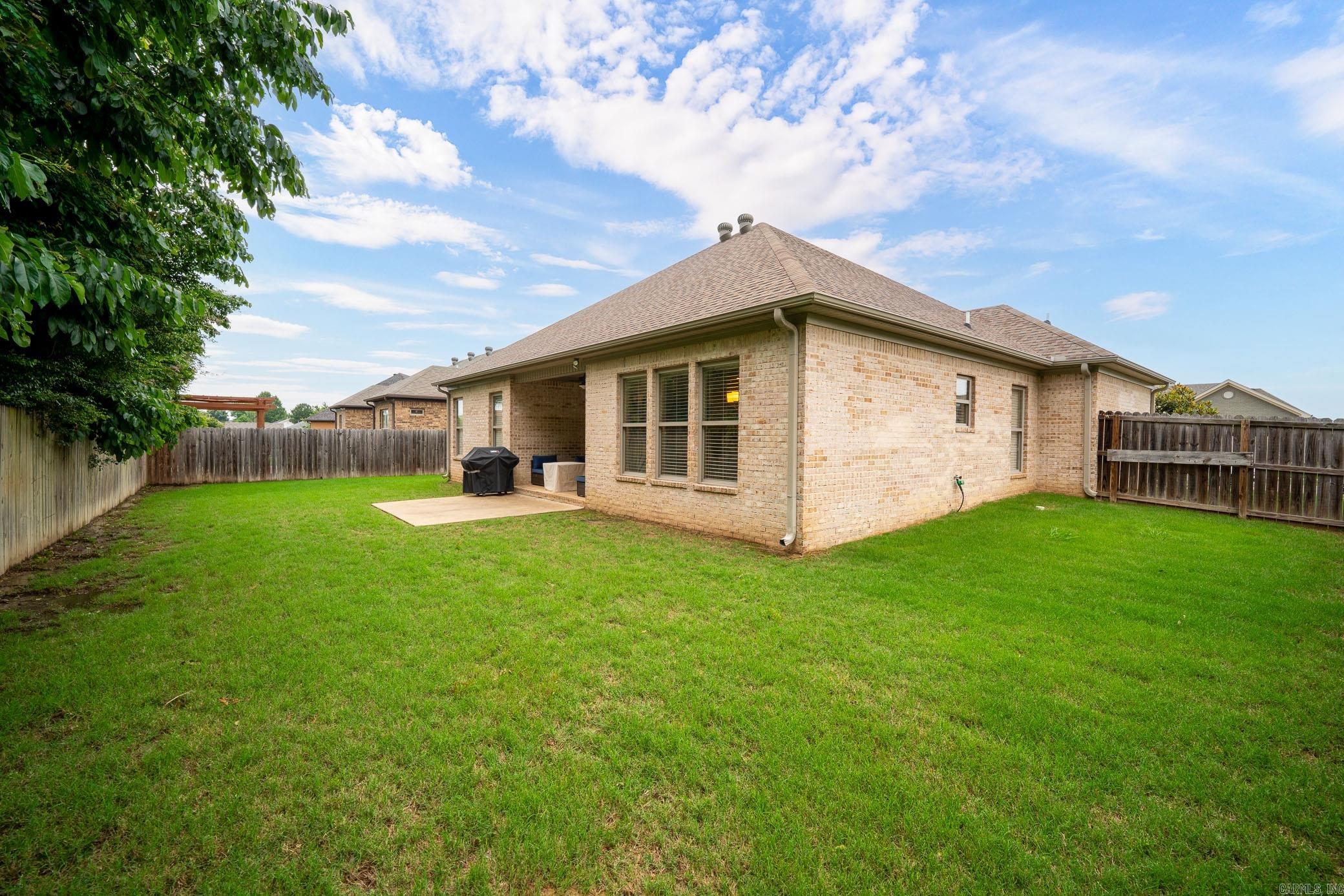 1715  Sylar  Conway, AR