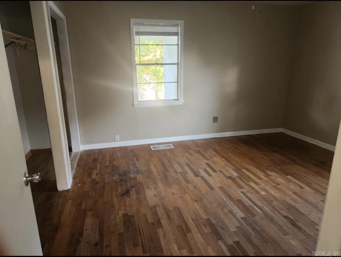 104 W Searcy  Searcy, AR