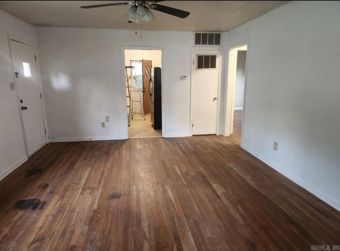 104 W Searcy  Searcy, AR