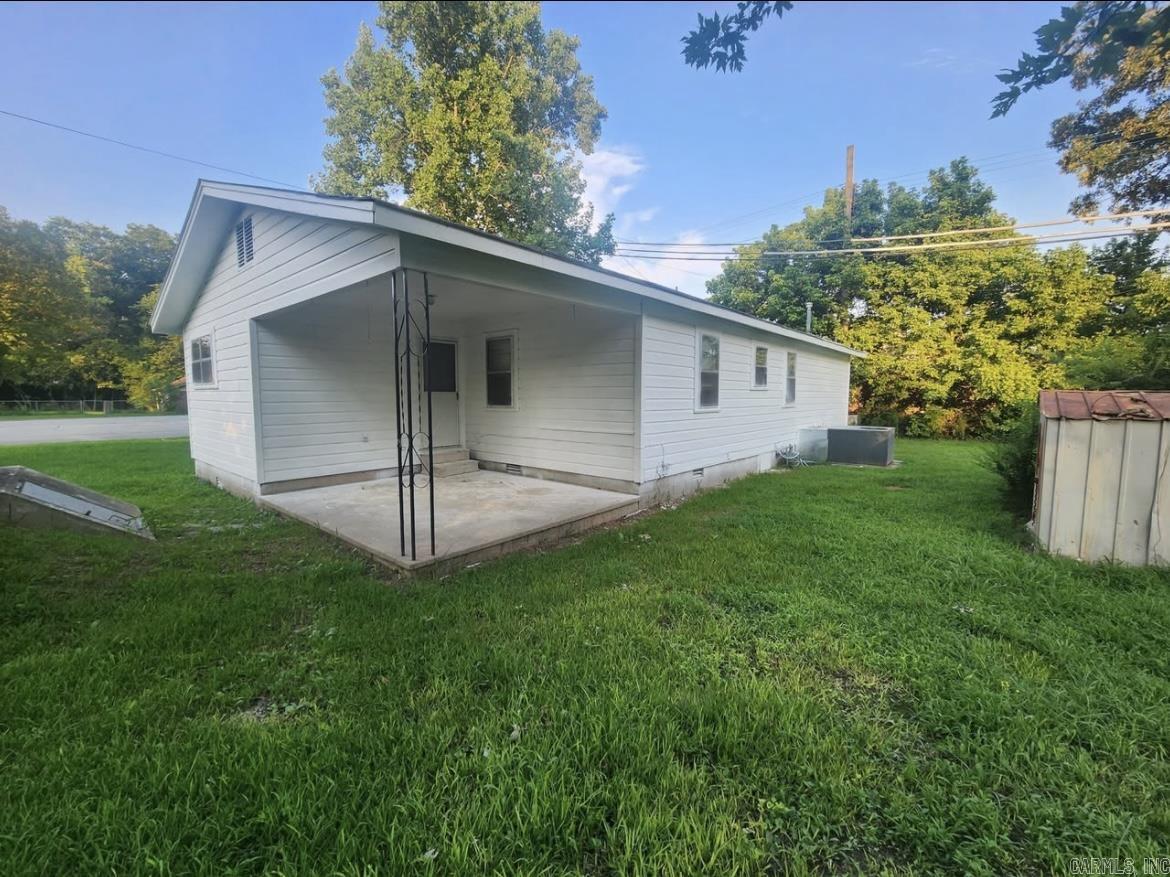 104 W Searcy  Searcy, AR