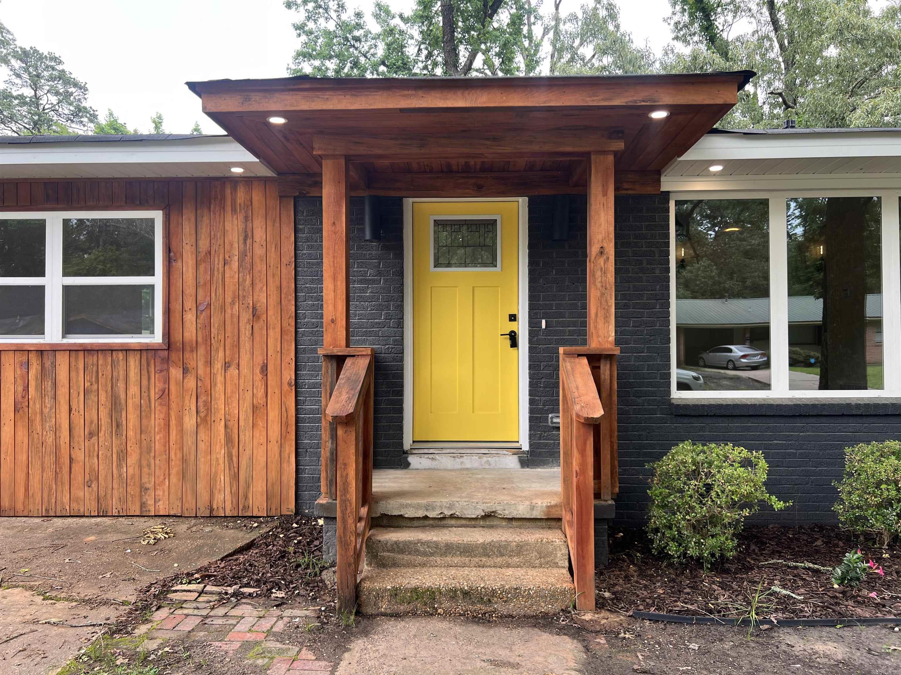 2913  Edgewood  Pine Bluff, AR