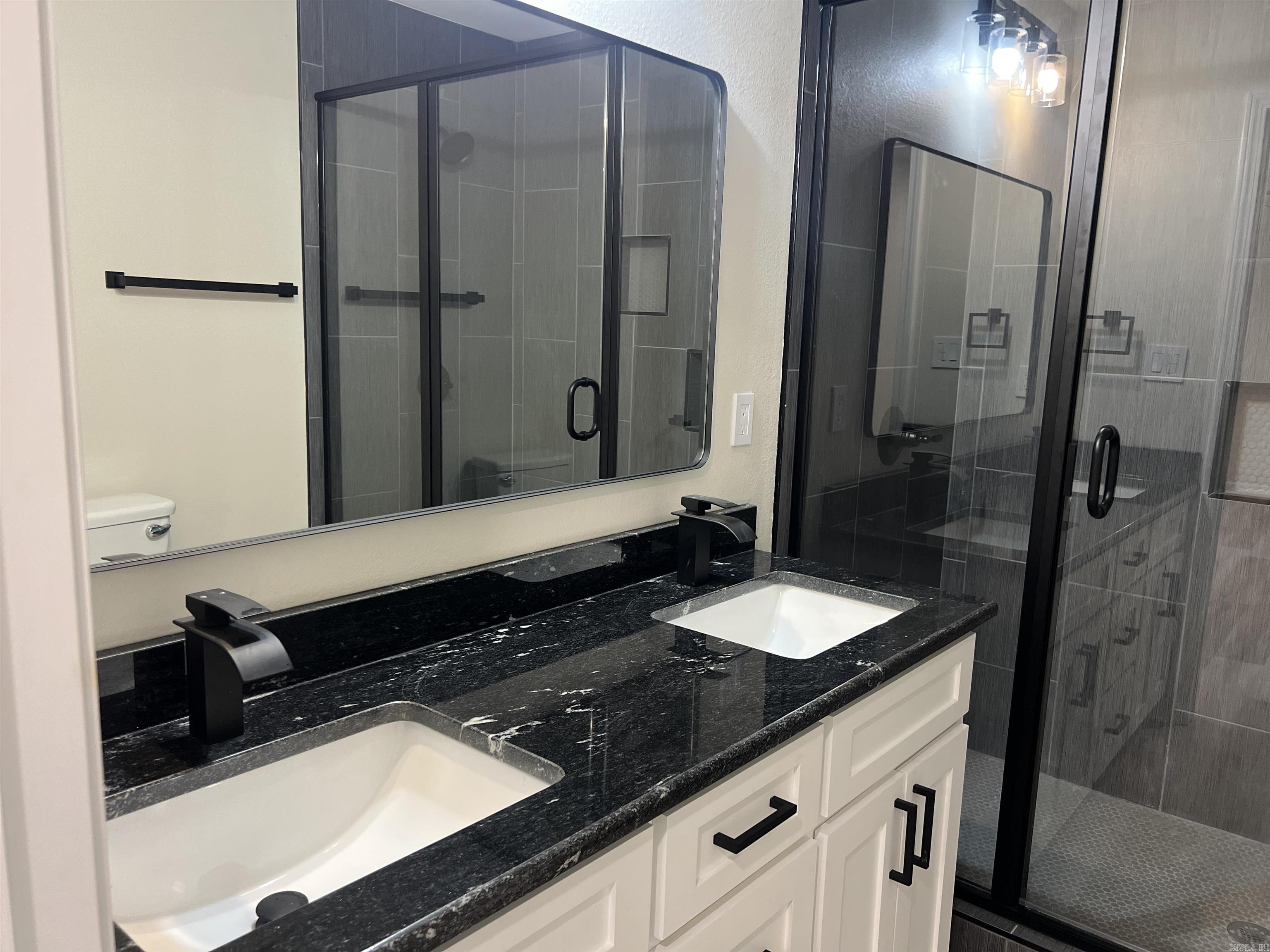 2913  Edgewood  Pine Bluff, AR