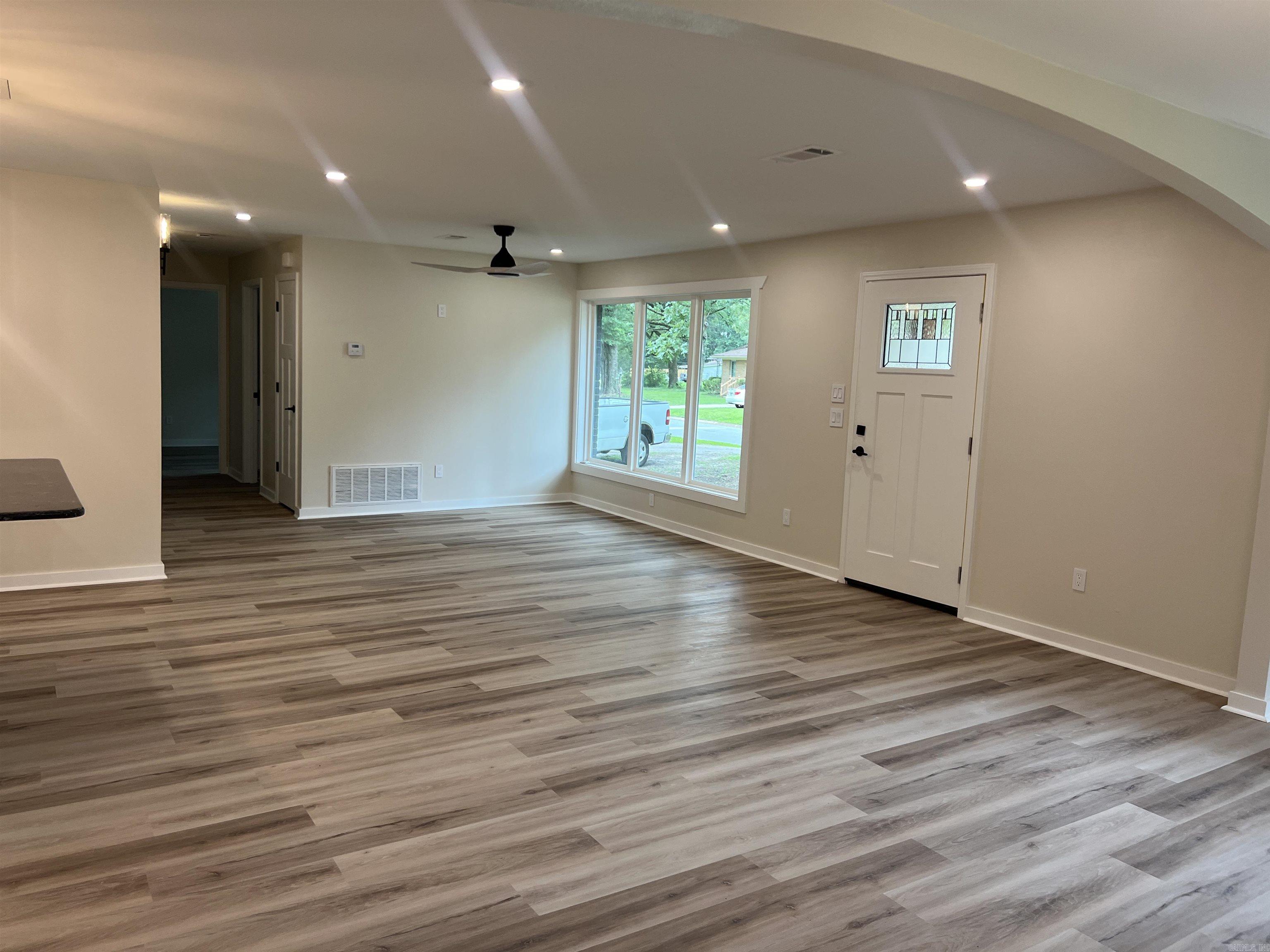 2913  Edgewood  Pine Bluff, AR
