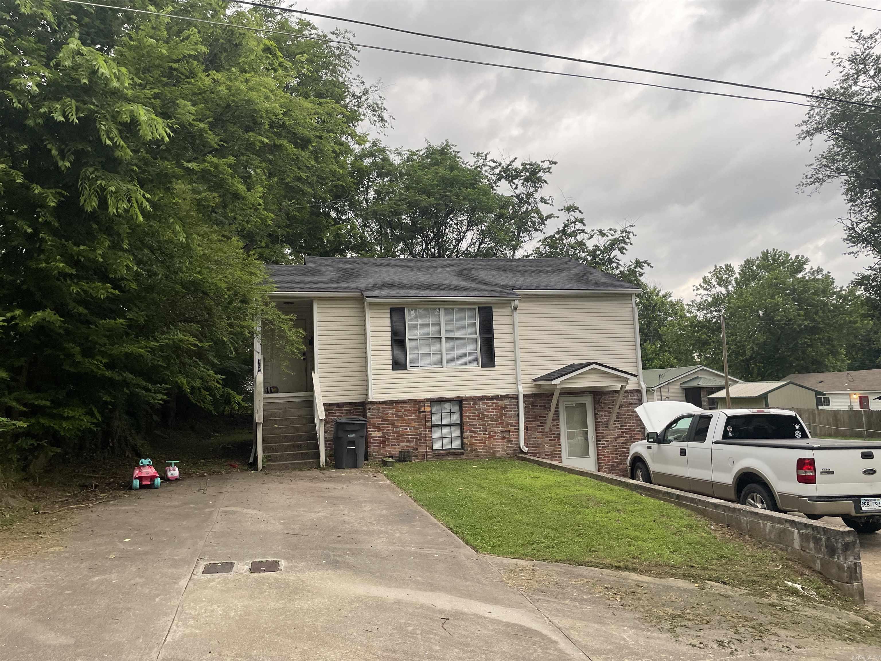 705 N Birch  Searcy, AR
