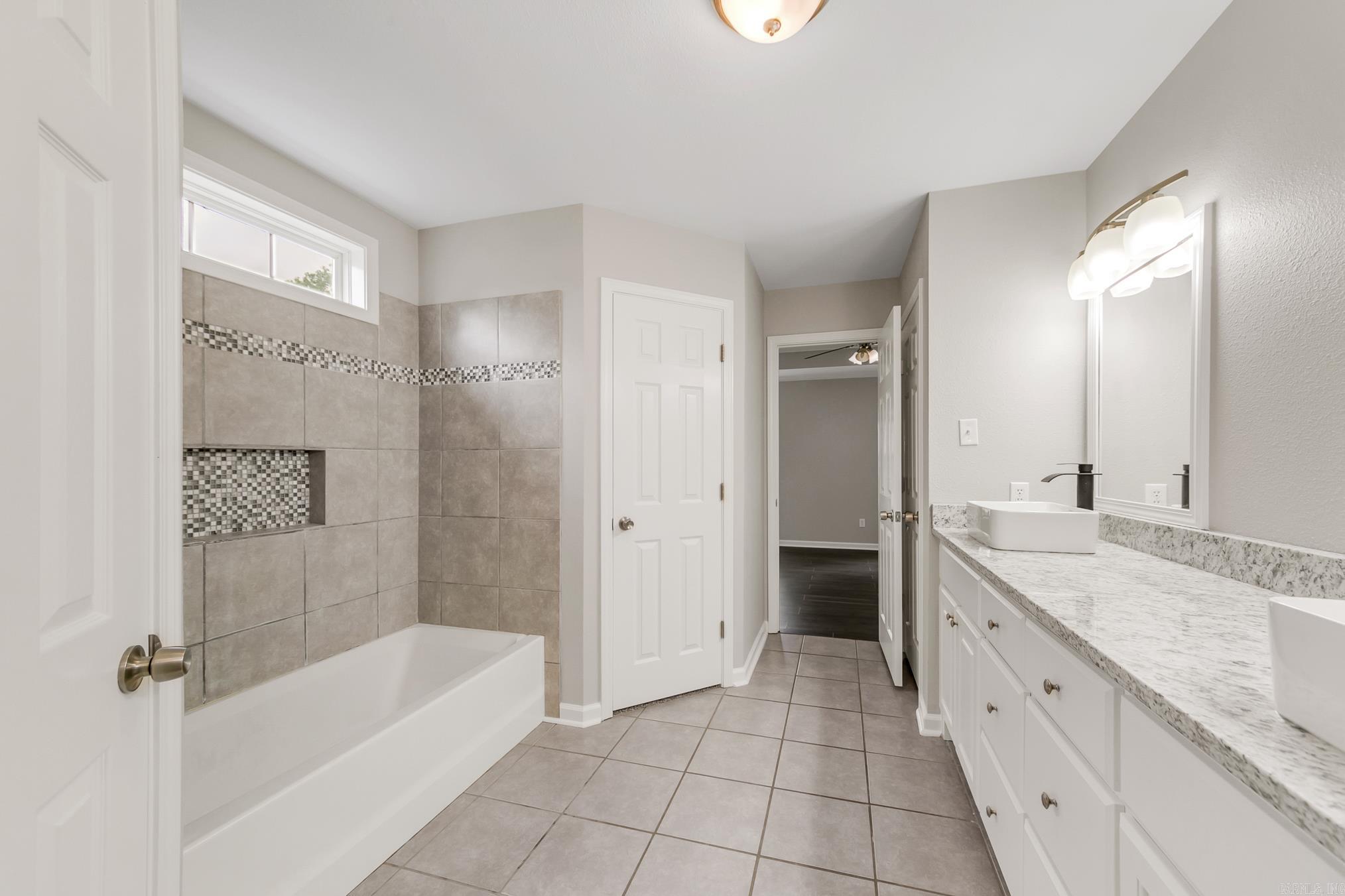 14  Woodbridge  Cabot, AR