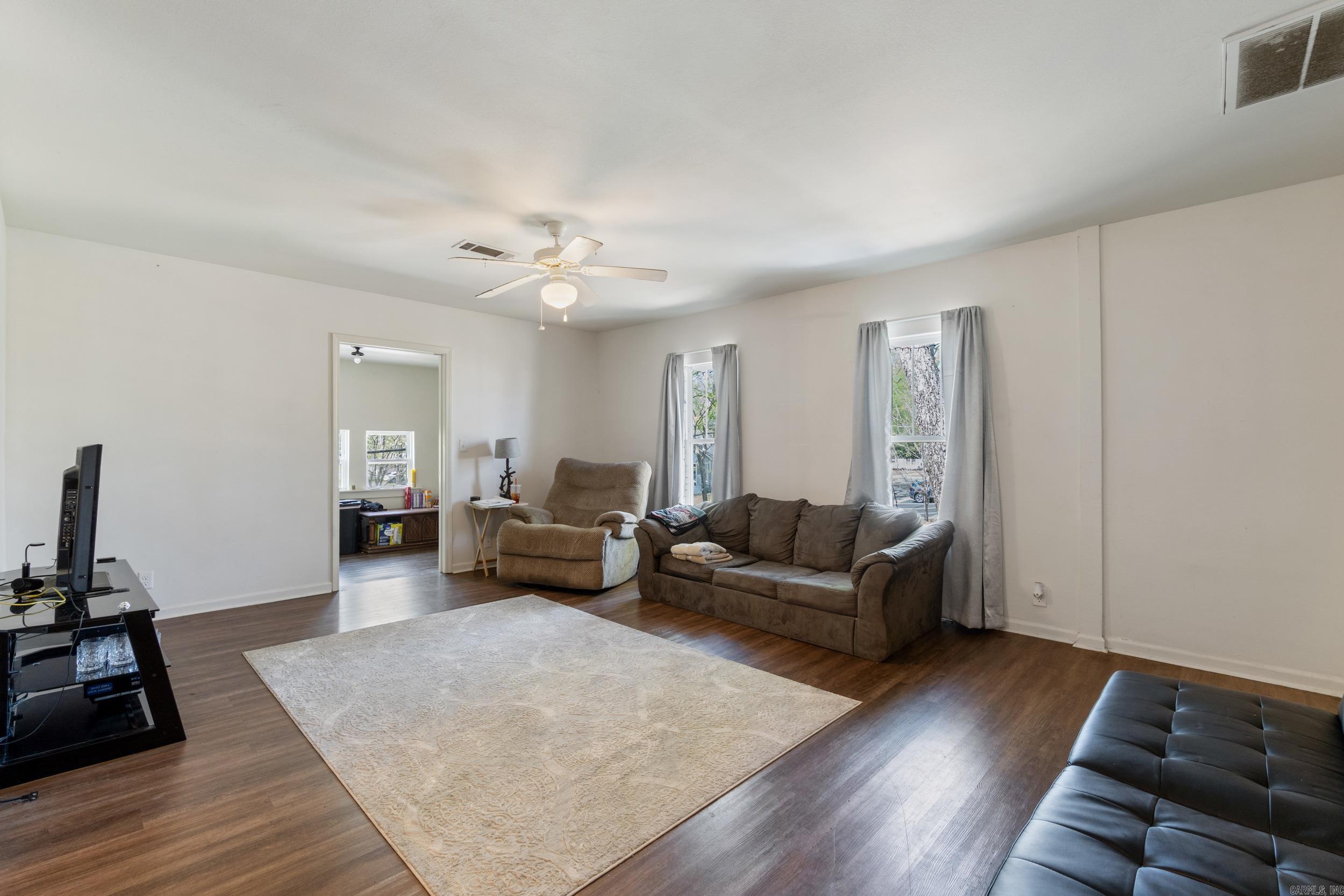 1403  Scott  Conway, AR