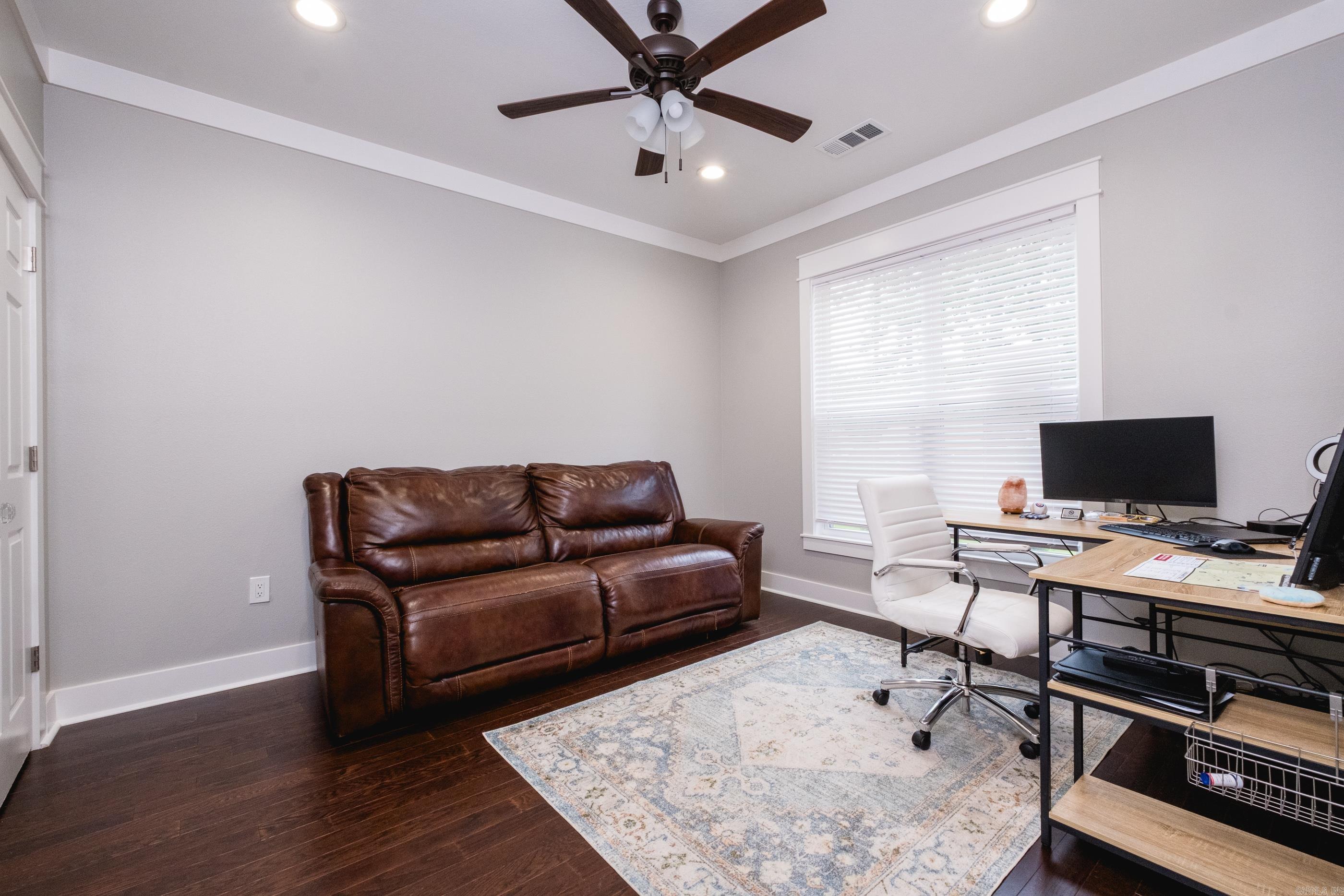 11316  Barrett  Roland, AR