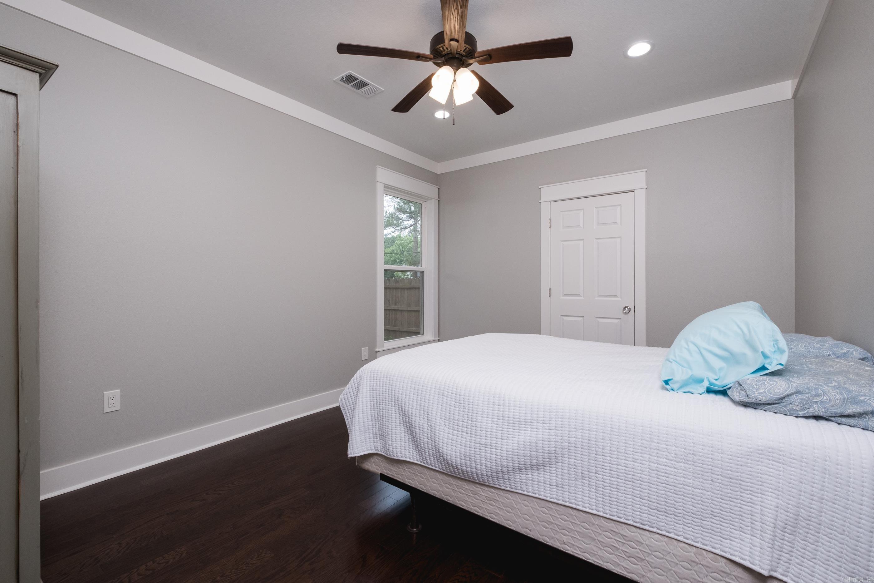 11316  Barrett  Roland, AR