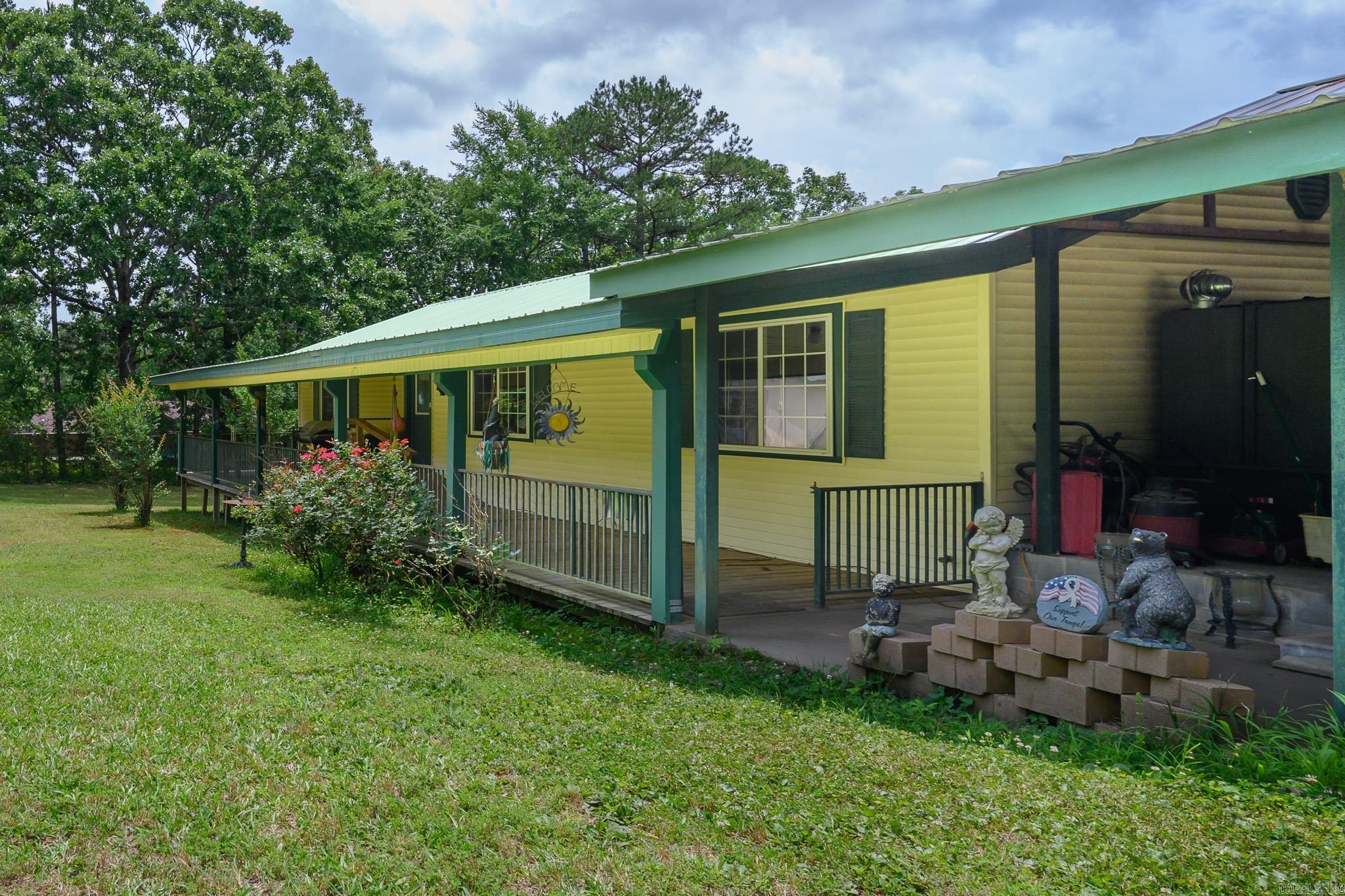 1702 Carolina Drive  Mena, AR