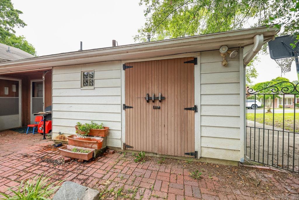 327 N Holloway Ave  El Dorado, AR