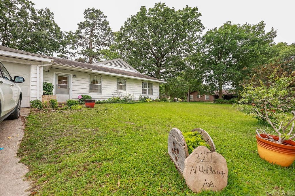 327 N Holloway Ave  El Dorado, AR