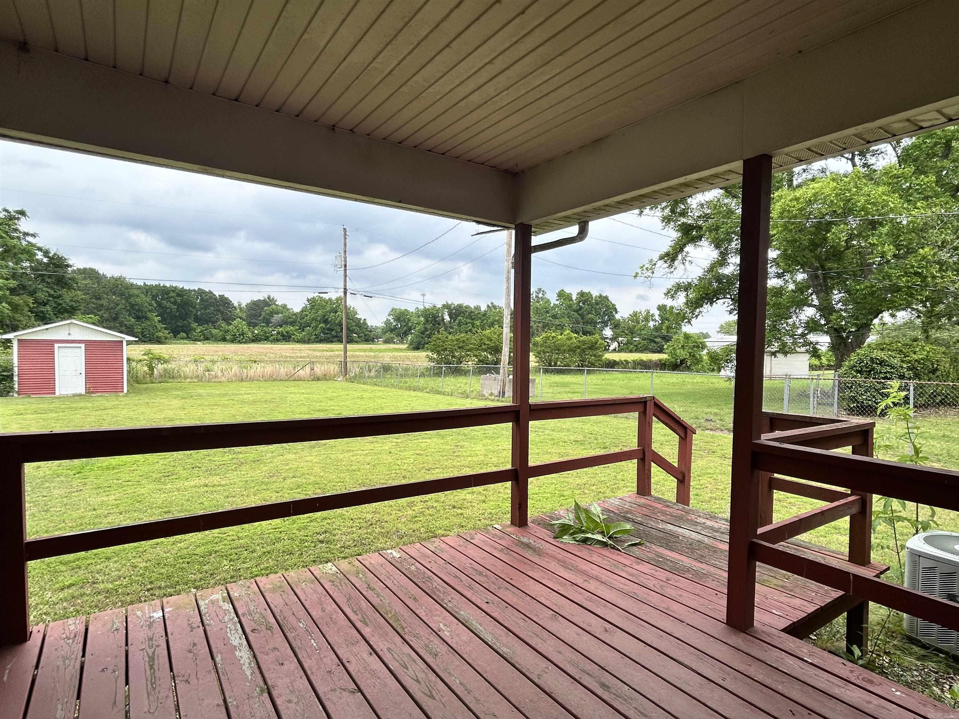 8703  Faulkner Lake  North Little Rock, AR