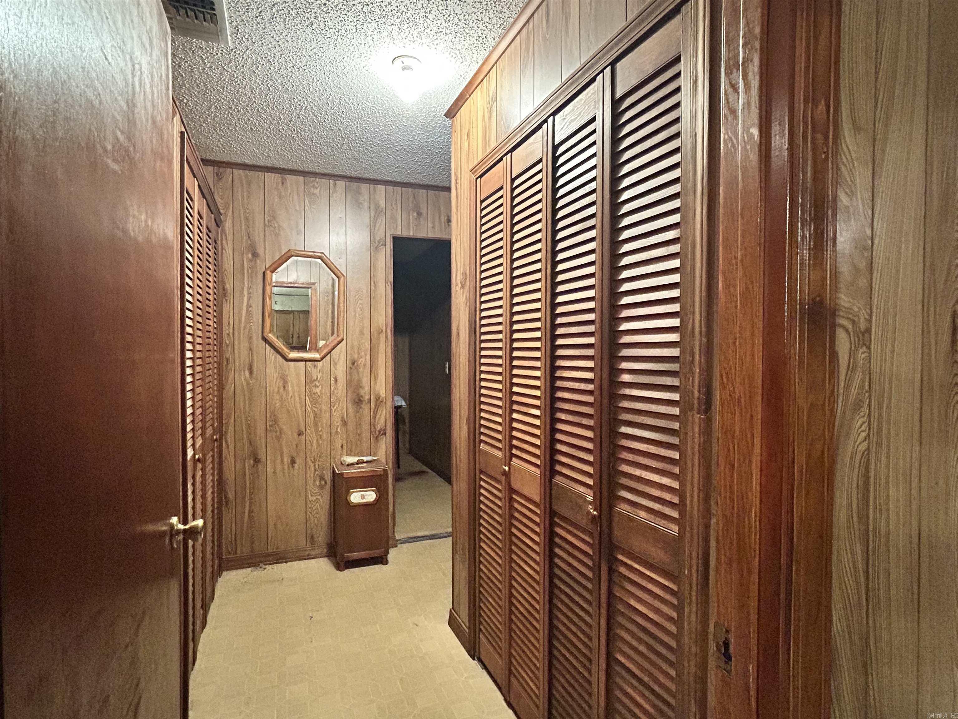 8703  Faulkner Lake  North Little Rock, AR