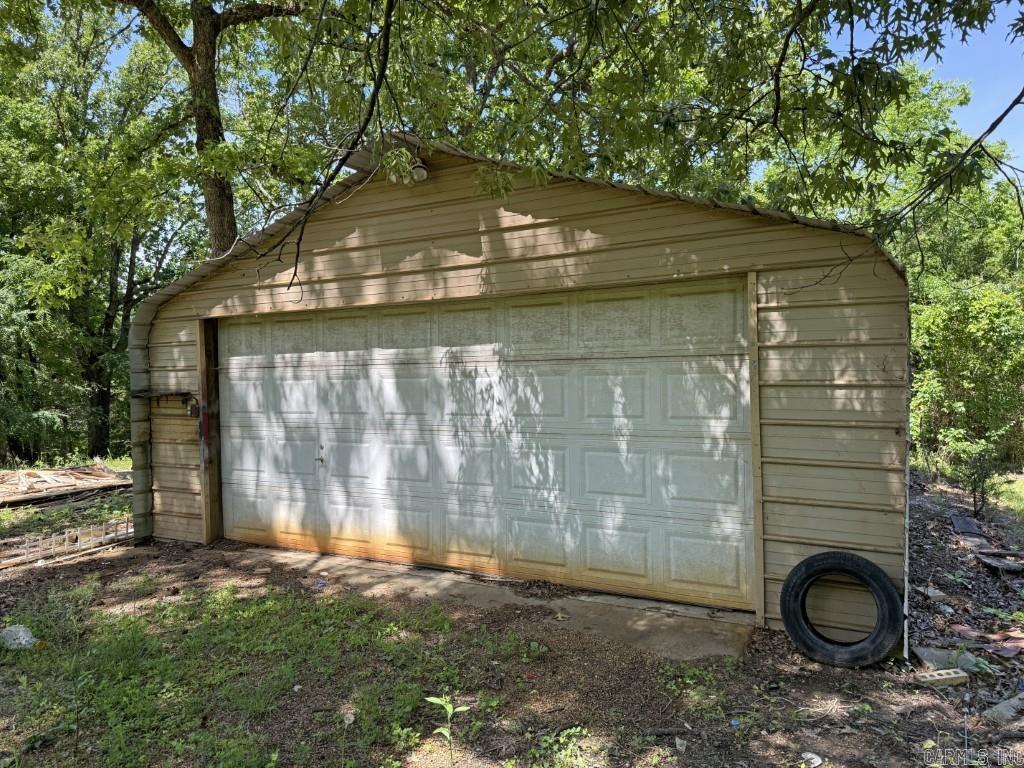 1427  Woodland  Cave City, AR