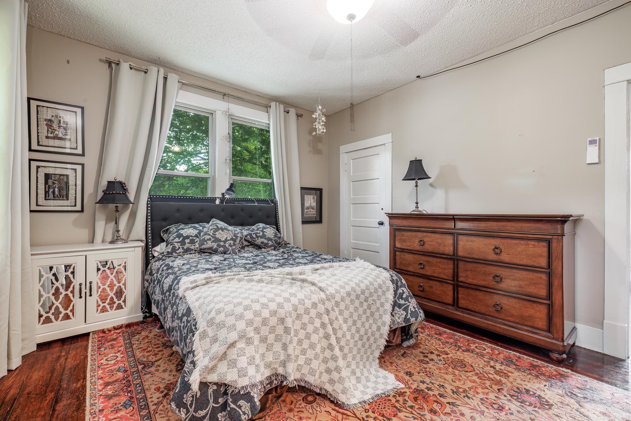 321  Hazel  Hot Springs, AR