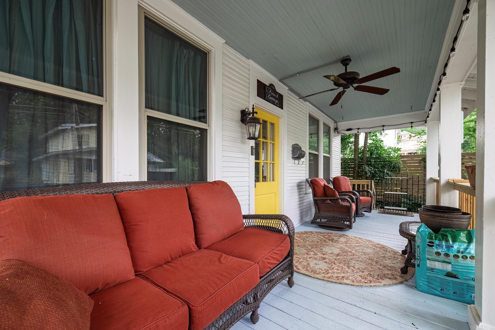 321  Hazel  Hot Springs, AR