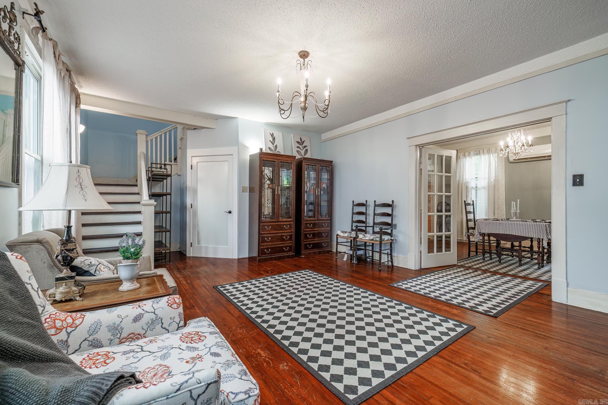 321  Hazel  Hot Springs, AR