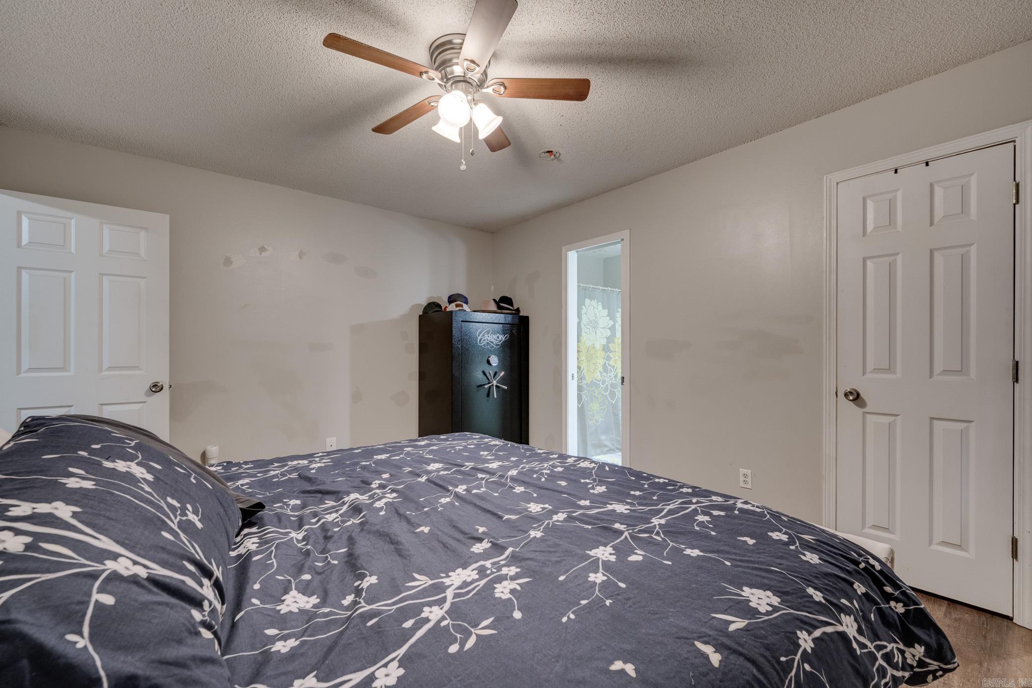 306  Ray  Cabot, AR
