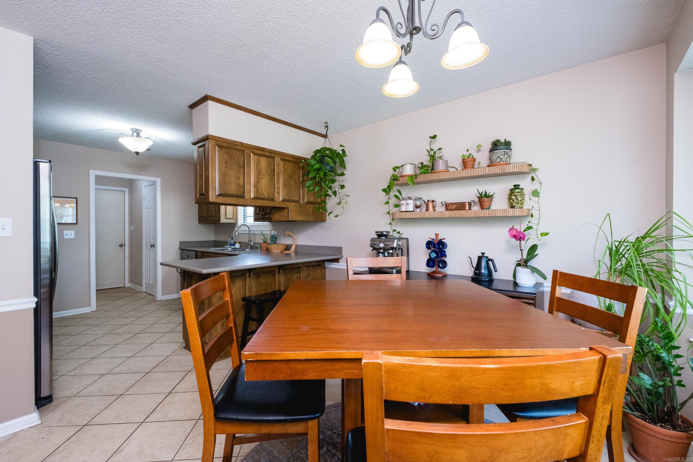 2418  Hickorynut  Little Rock, AR