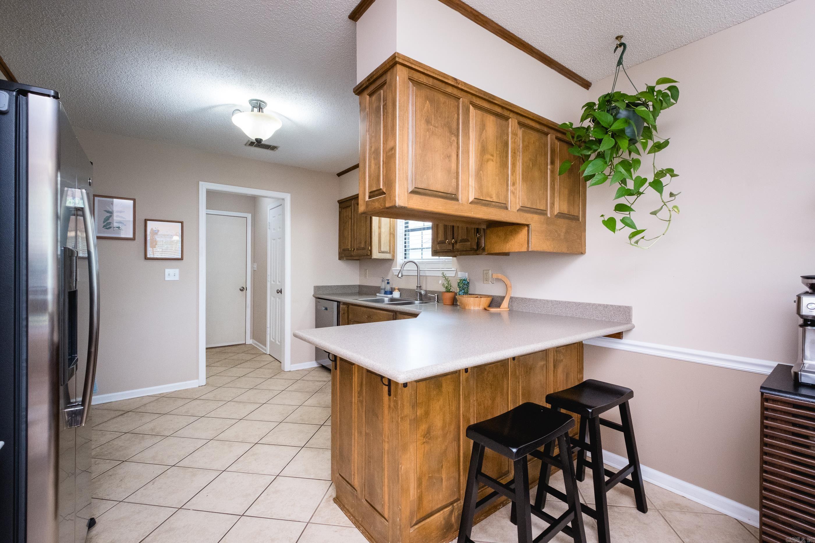 2418  Hickorynut  Little Rock, AR
