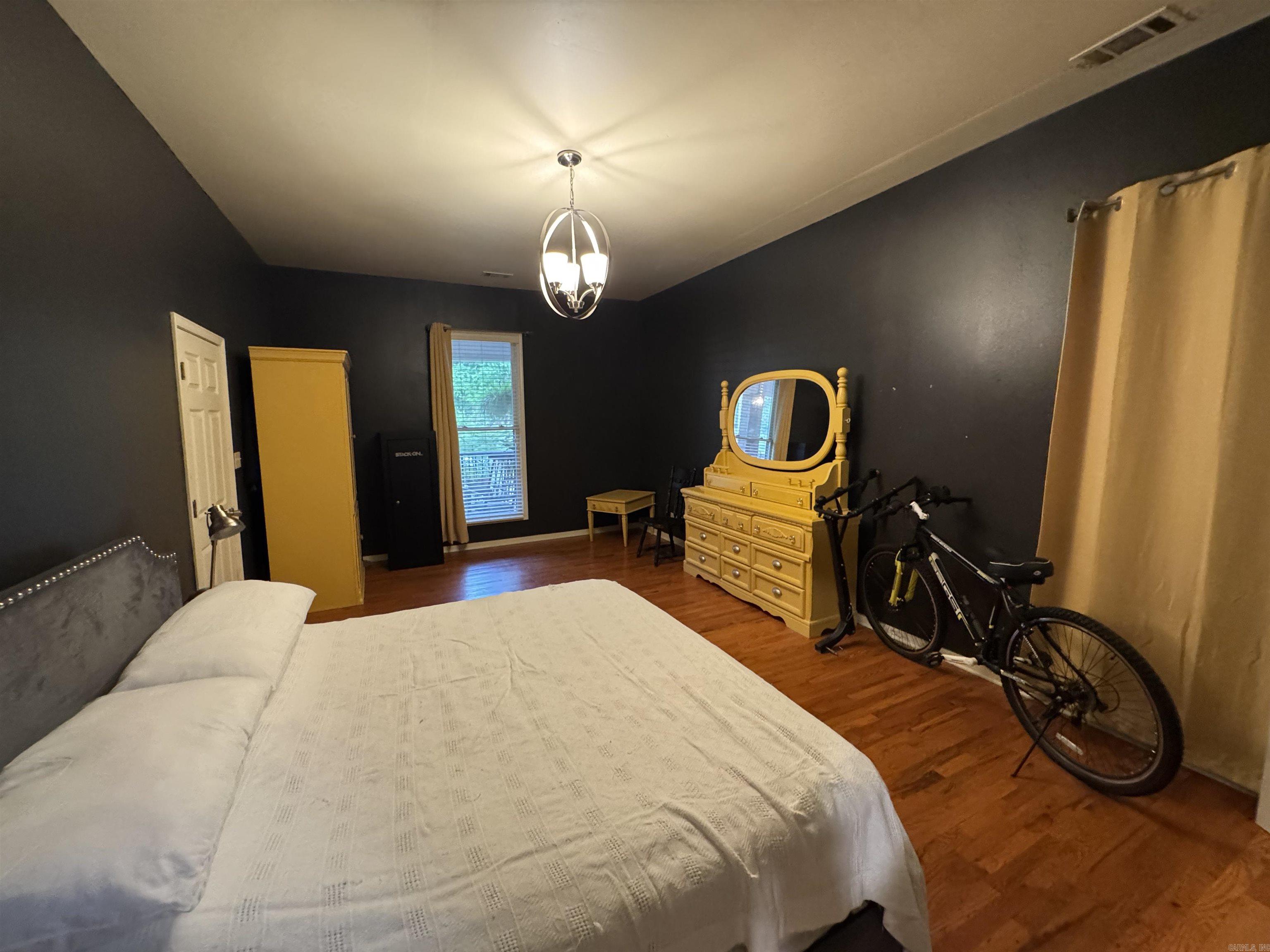 117  Rose  Hot Springs, AR