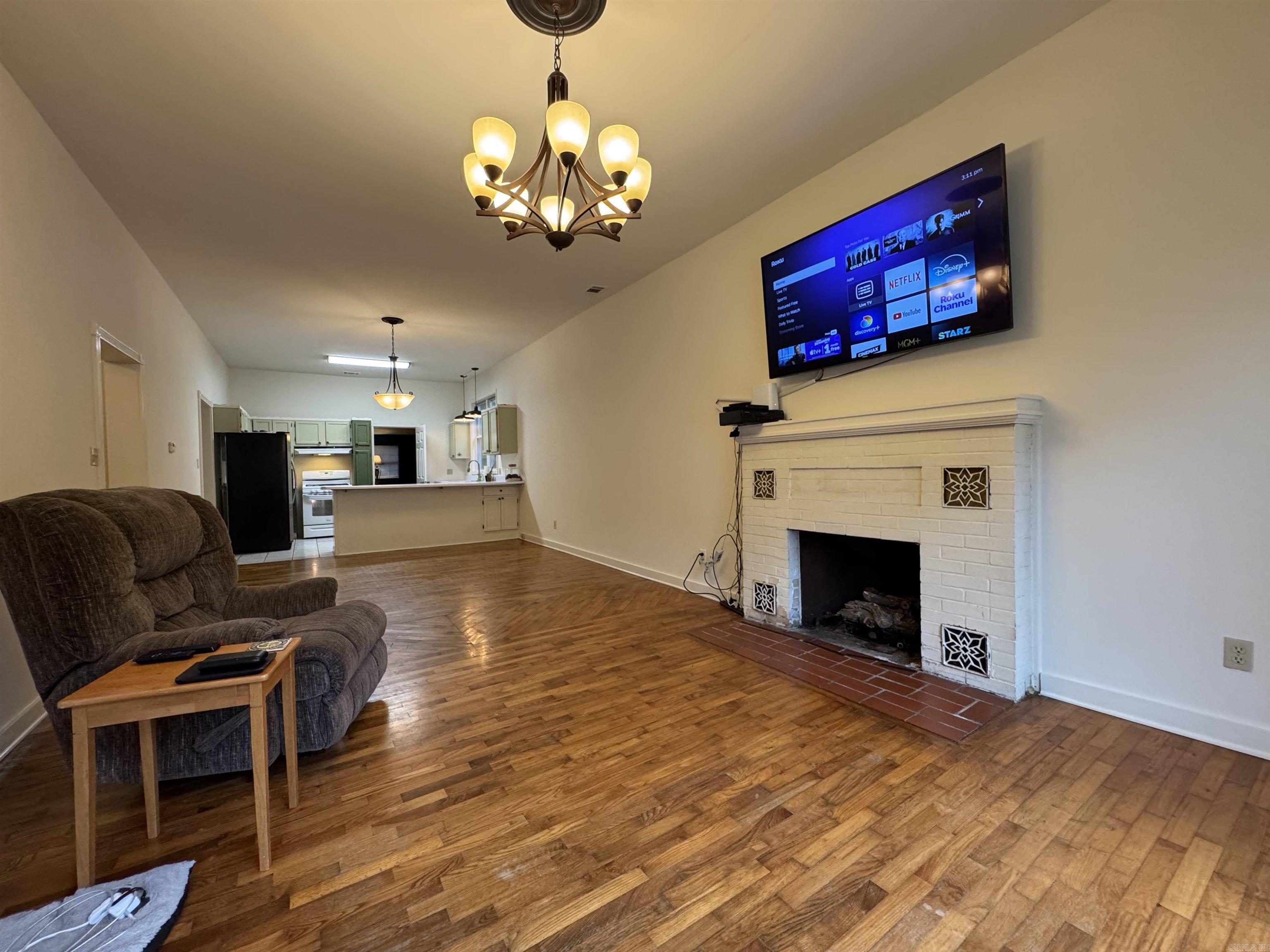 117  Rose  Hot Springs, AR