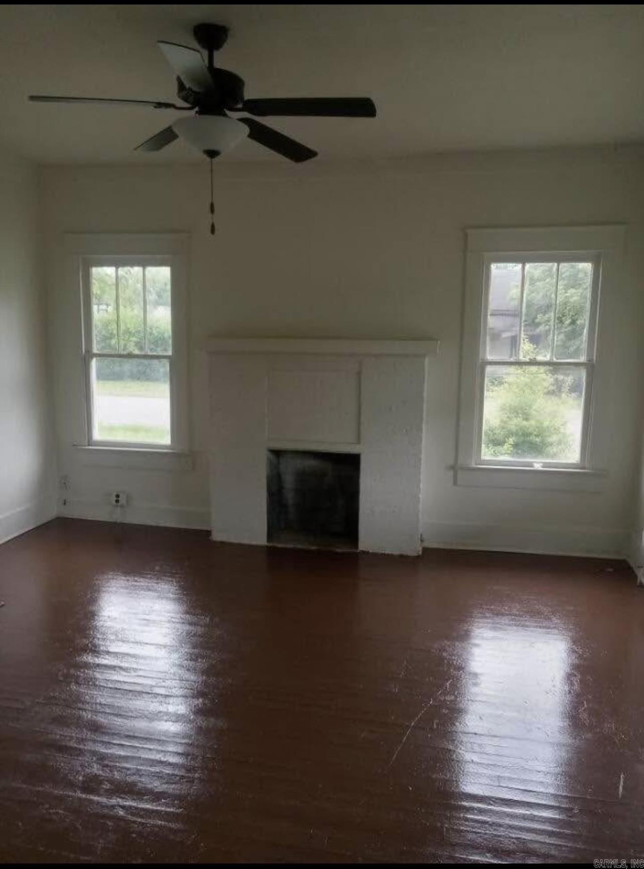 1700  Moss  North Little Rock, AR
