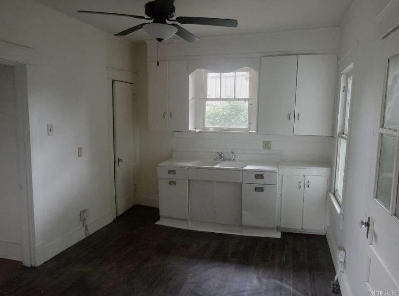 1700  Moss  North Little Rock, AR