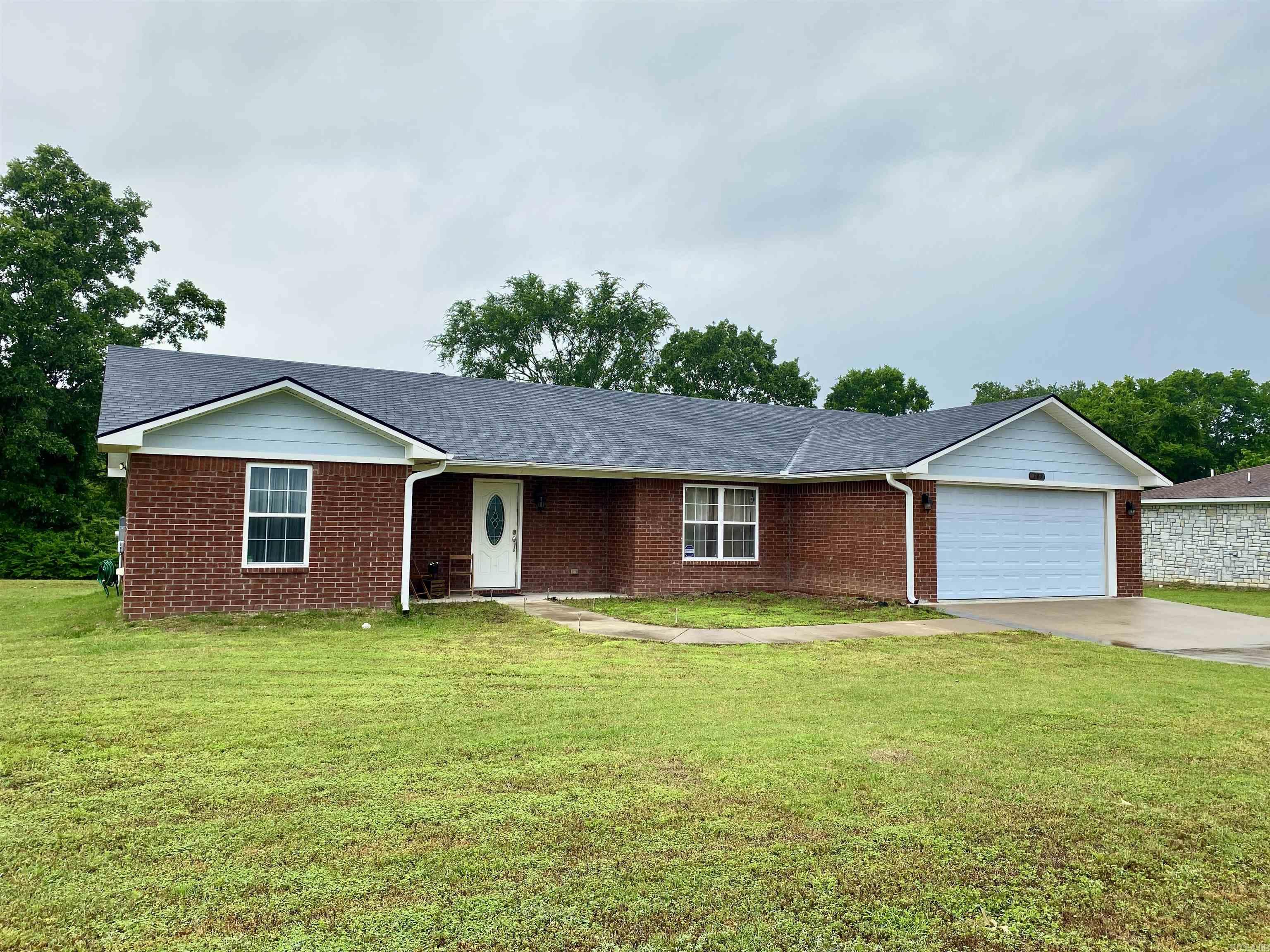 192  Shady Grove  Clarksville, AR