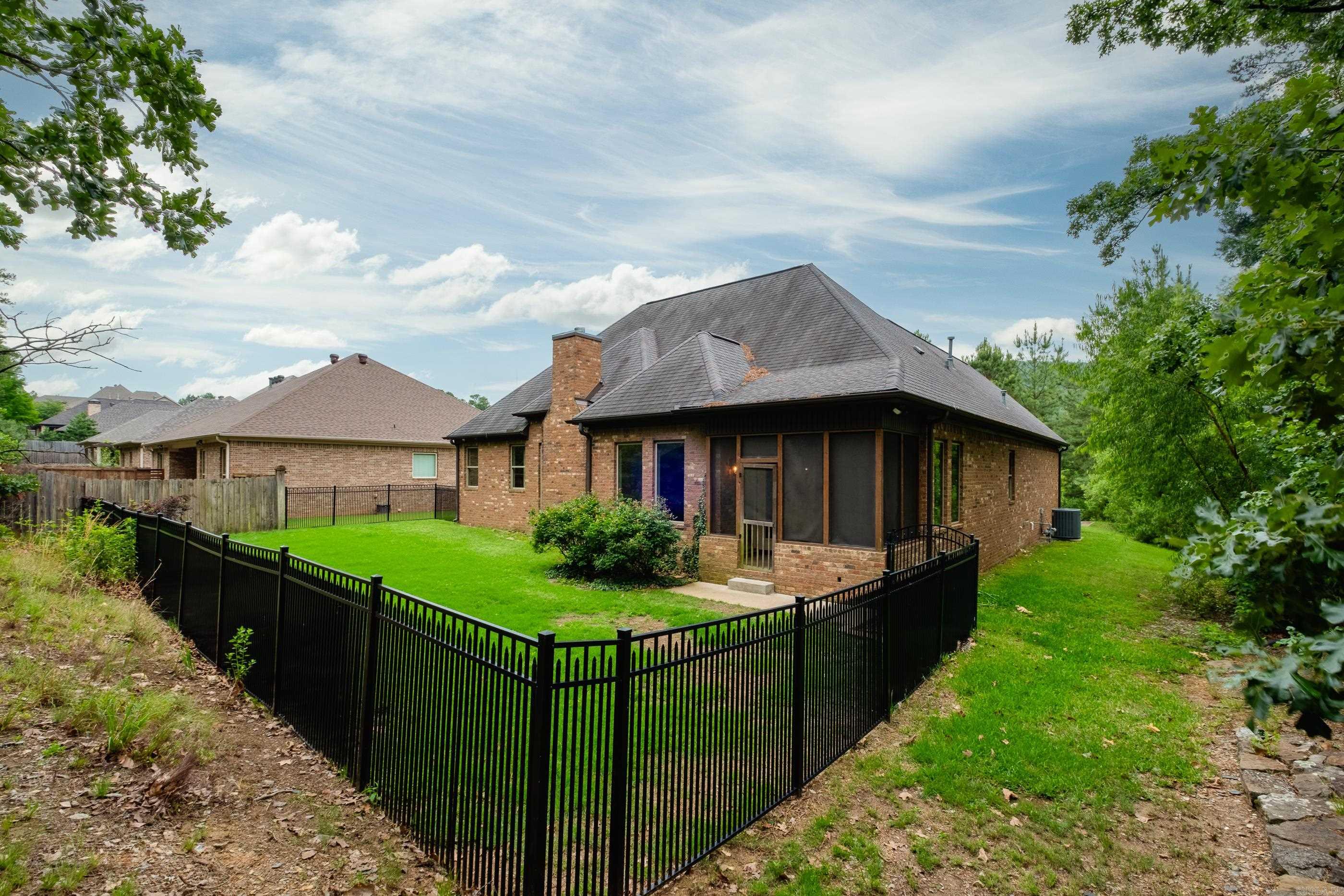 28  Talmont Place  Little Rock, AR